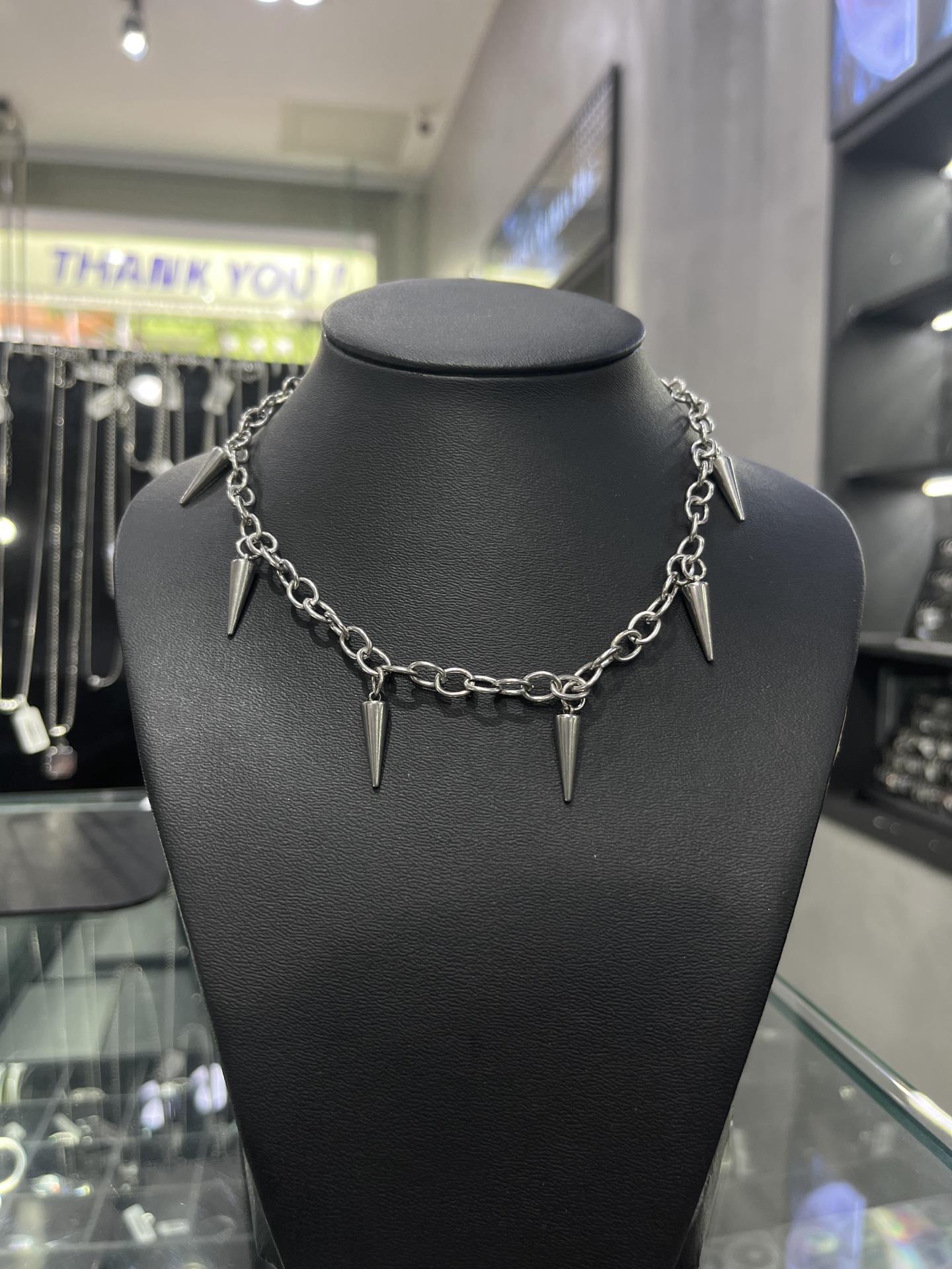 Vòng cổ xích tua rua._thumbnail_0