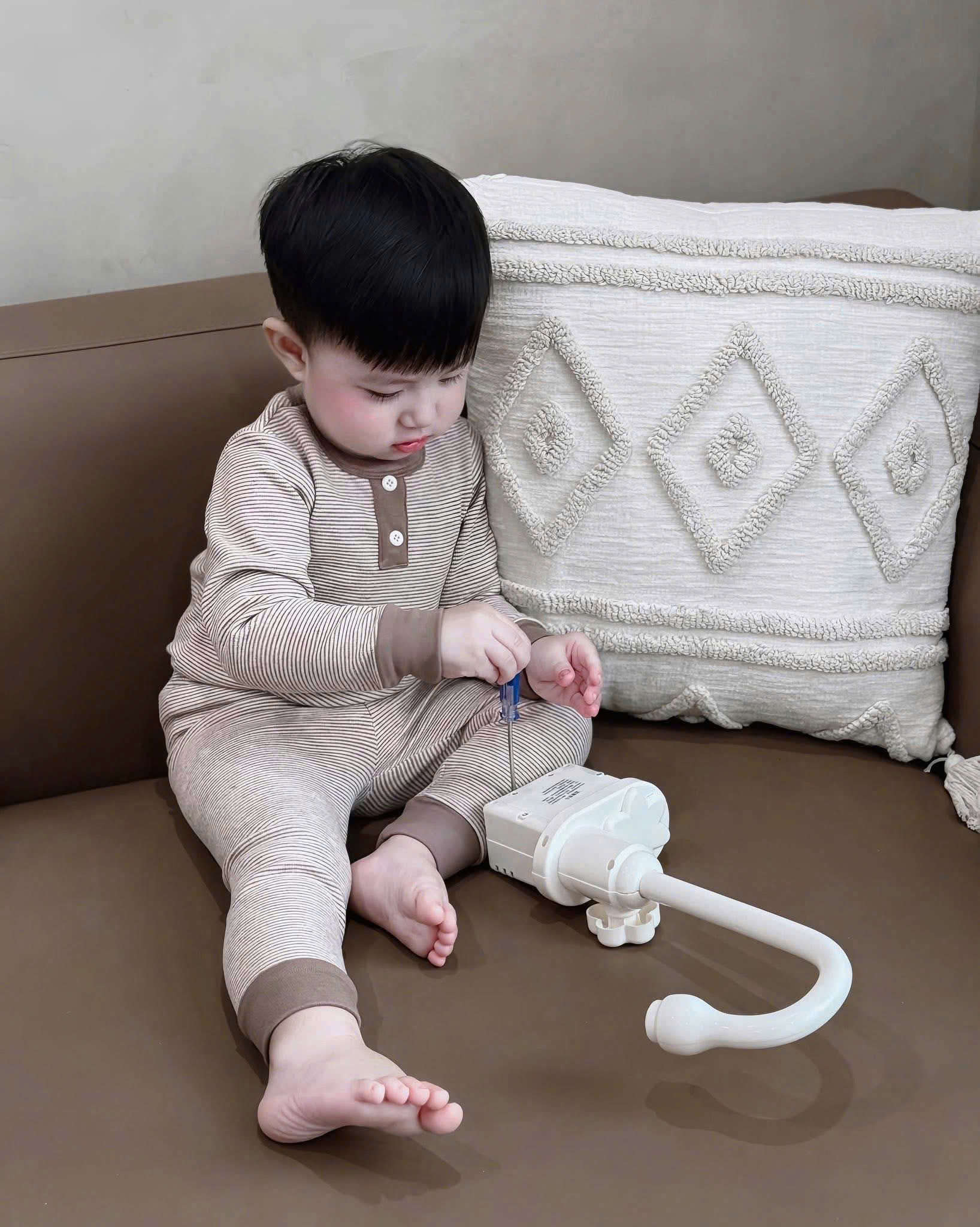 Q28 SET 3 BỘ DÀI SỌC NGANG 3 MÀU 2 CÚC- A100.289_thumbnail_2