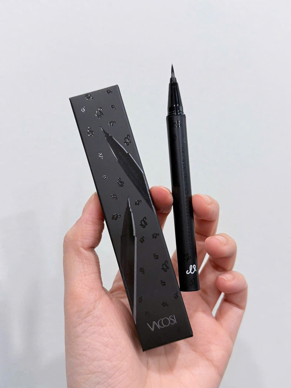 KẺ MẮT NƯỚC 24H VACOSI_thumbnail_1