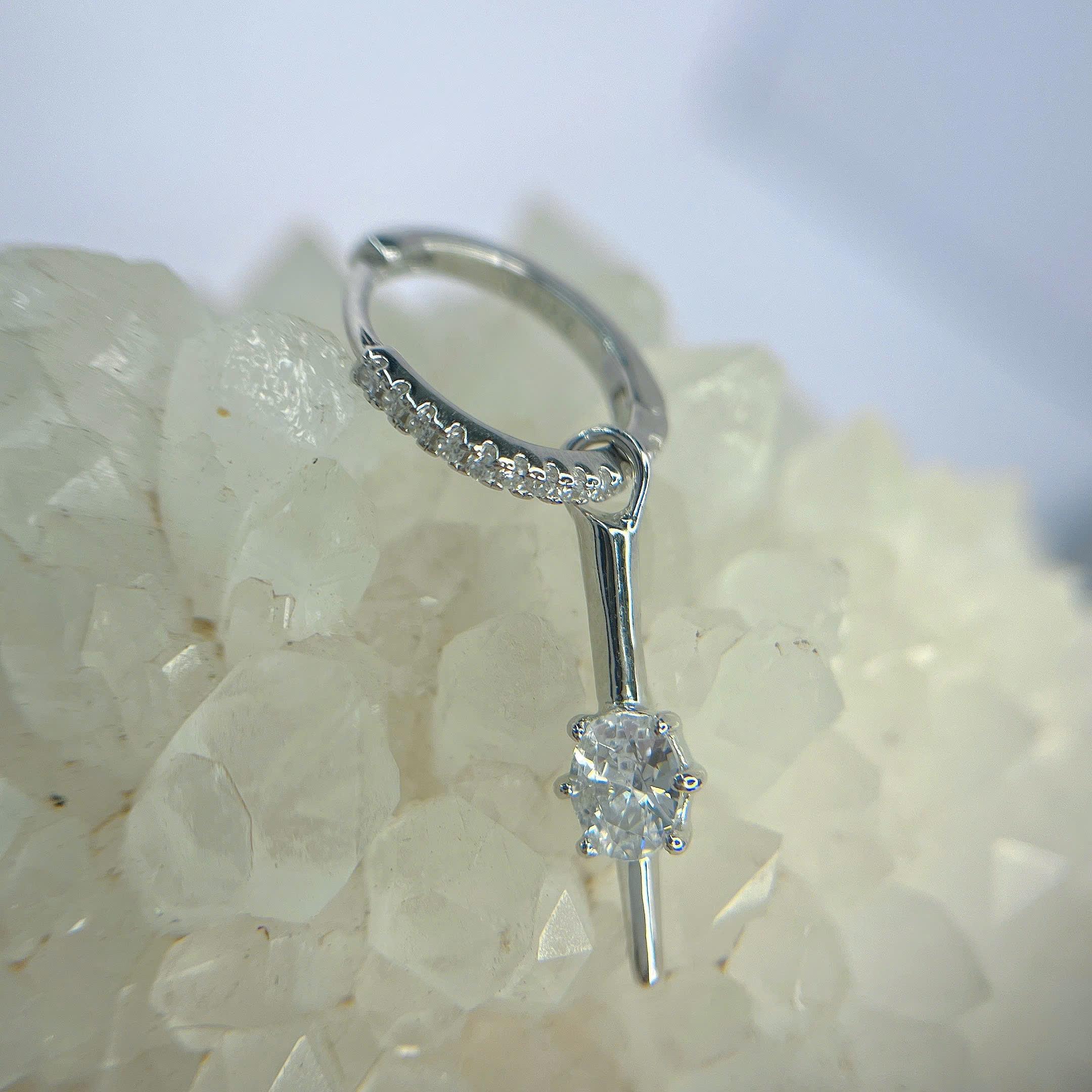 Khuyên vòng bạc cây rơi