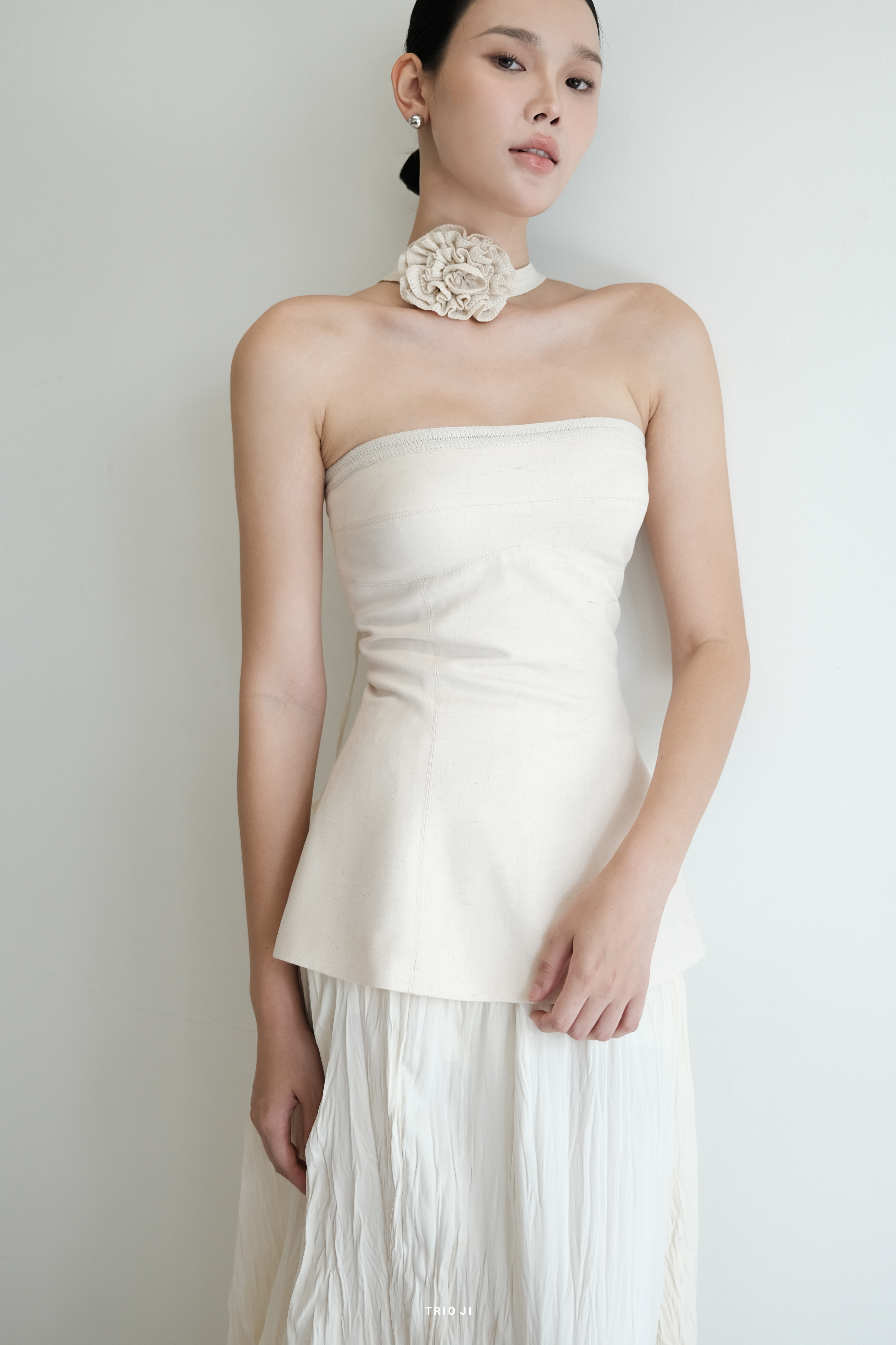 DEMURE Top_thumbnail_6