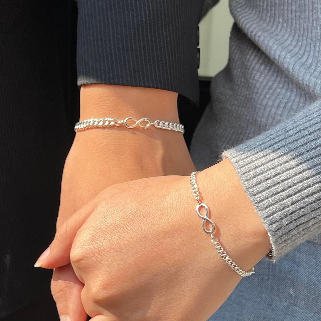 ĐT36 - Lắc tay đôi họng xích vô cực tình yêu_thumbnail_1