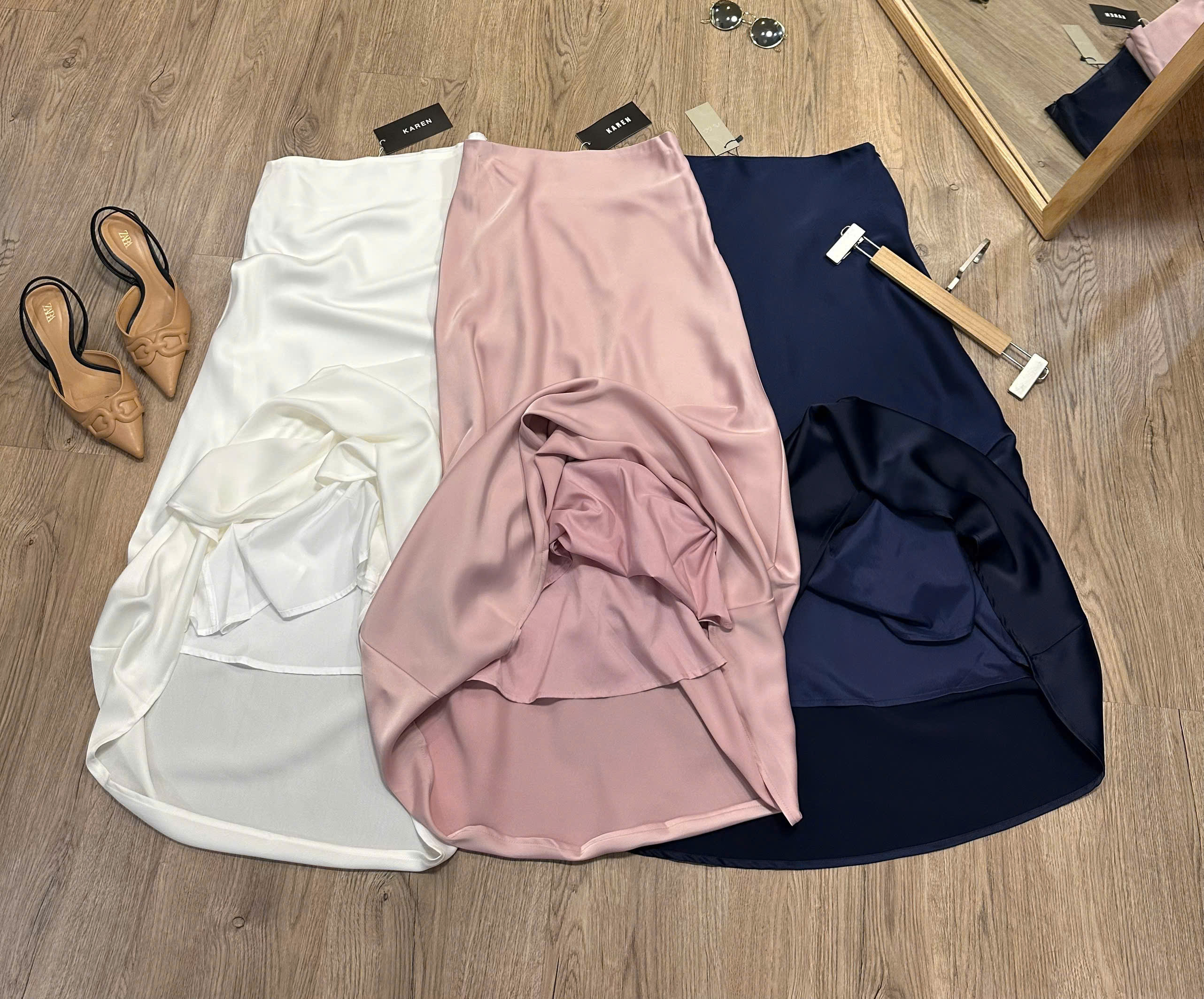 C3 CHÂN VÁY LỤA 3 MÀU_thumbnail_5