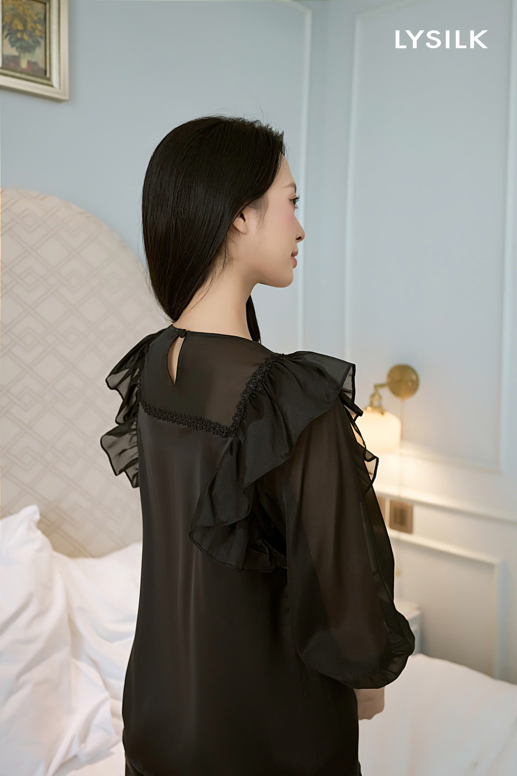 Bộ lụa áo dài tay, quần dài BN549_thumbnail_2
