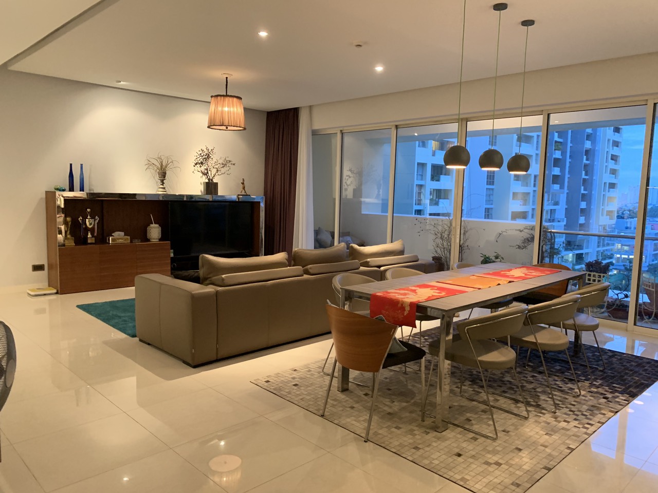 Tin chính chủ - Bán nhanh căn The Estella 3PN, ban công cực rộng, nội thất mới 100%, giá cực rẻ