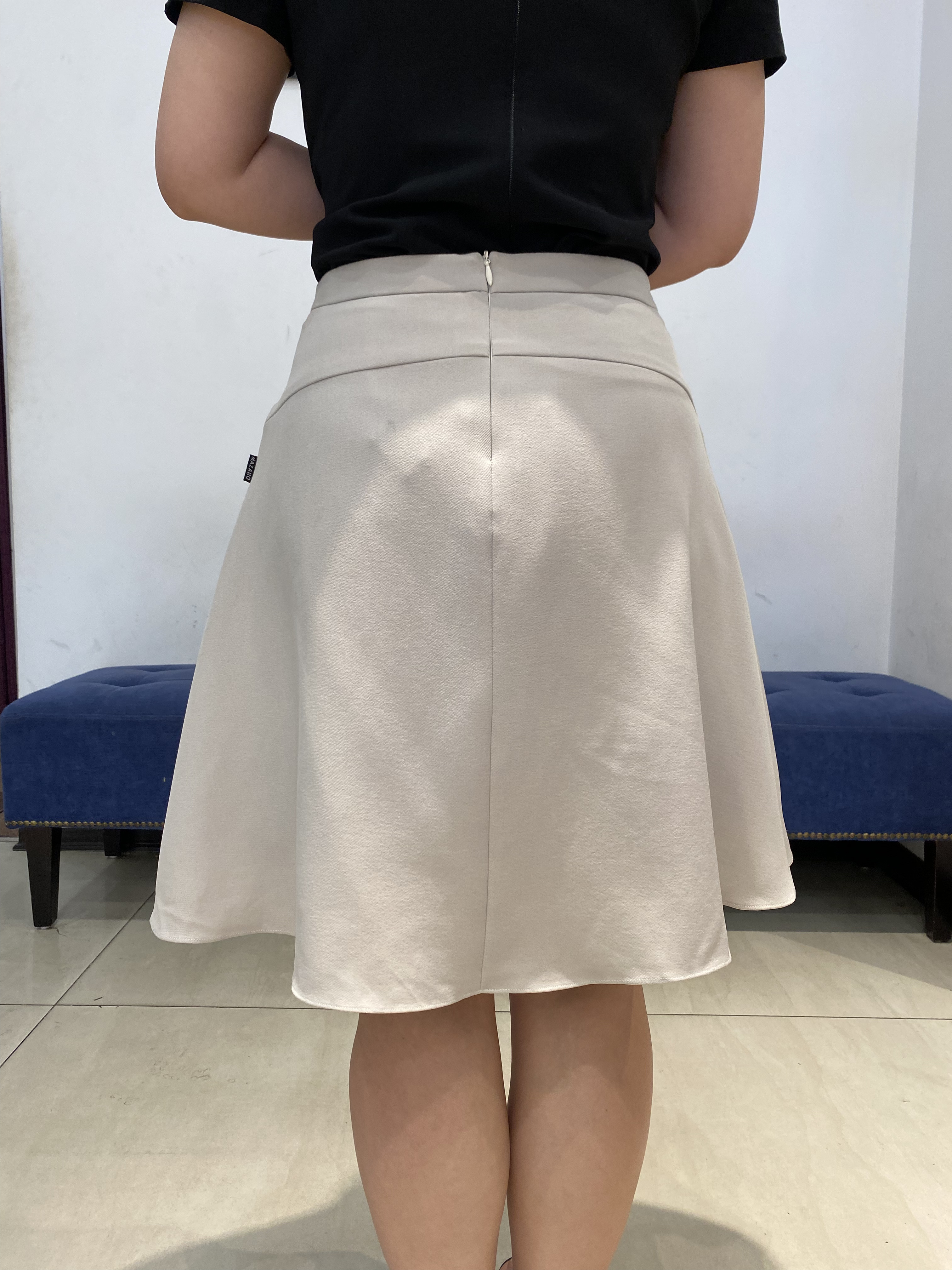 Chân váy ngắn vải Tuytxi dáng xoè_thumbnail_3