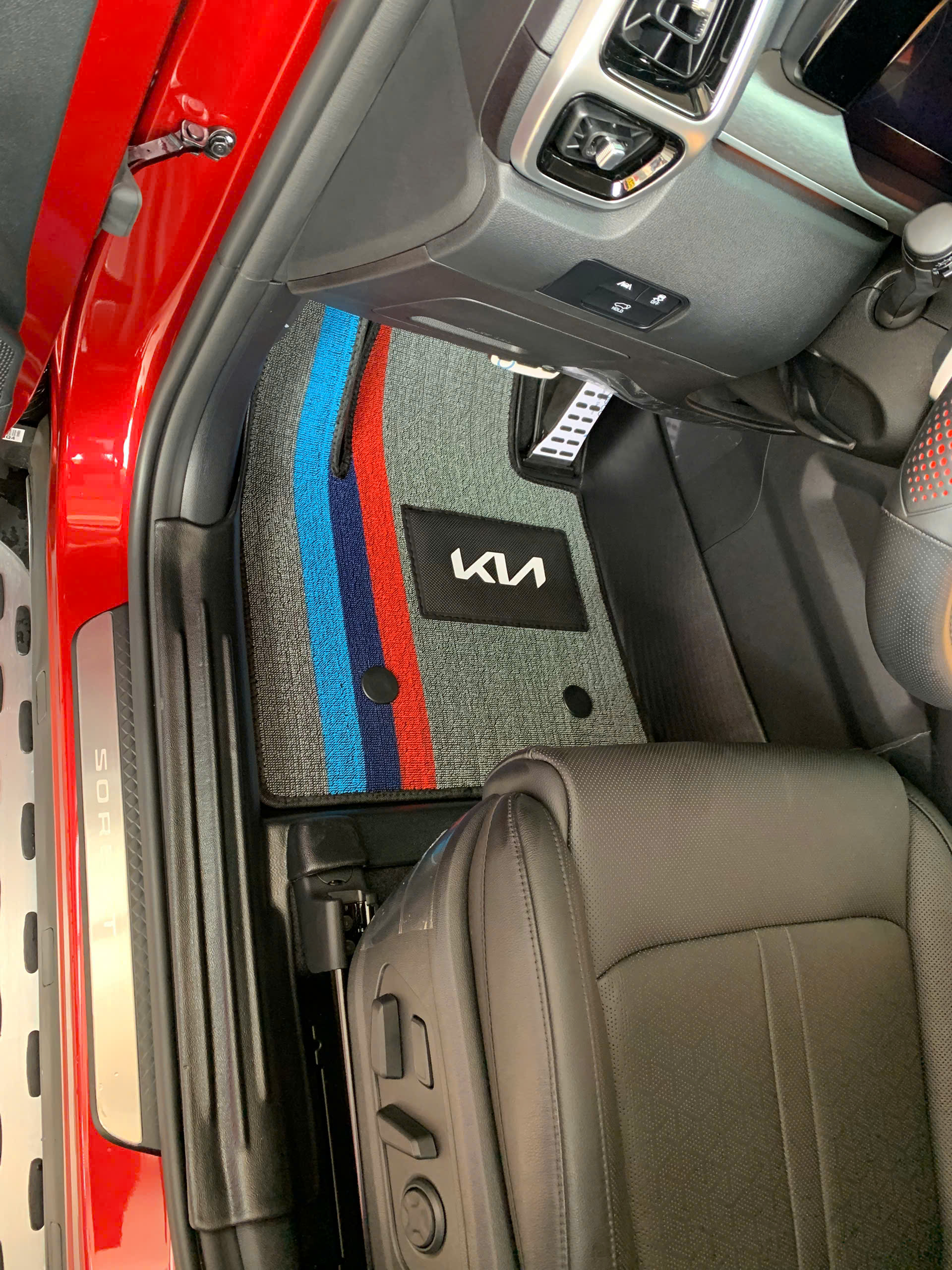 Thảm Lót Sàn Ô Tô TPE Nhựa Đúc Kia Sorento_thumbnail_8