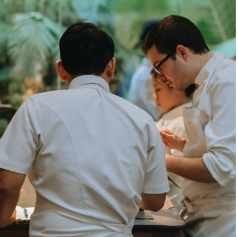 20-06+IMPERIAL+CAVARIAR+BERLIN-46-2(1)