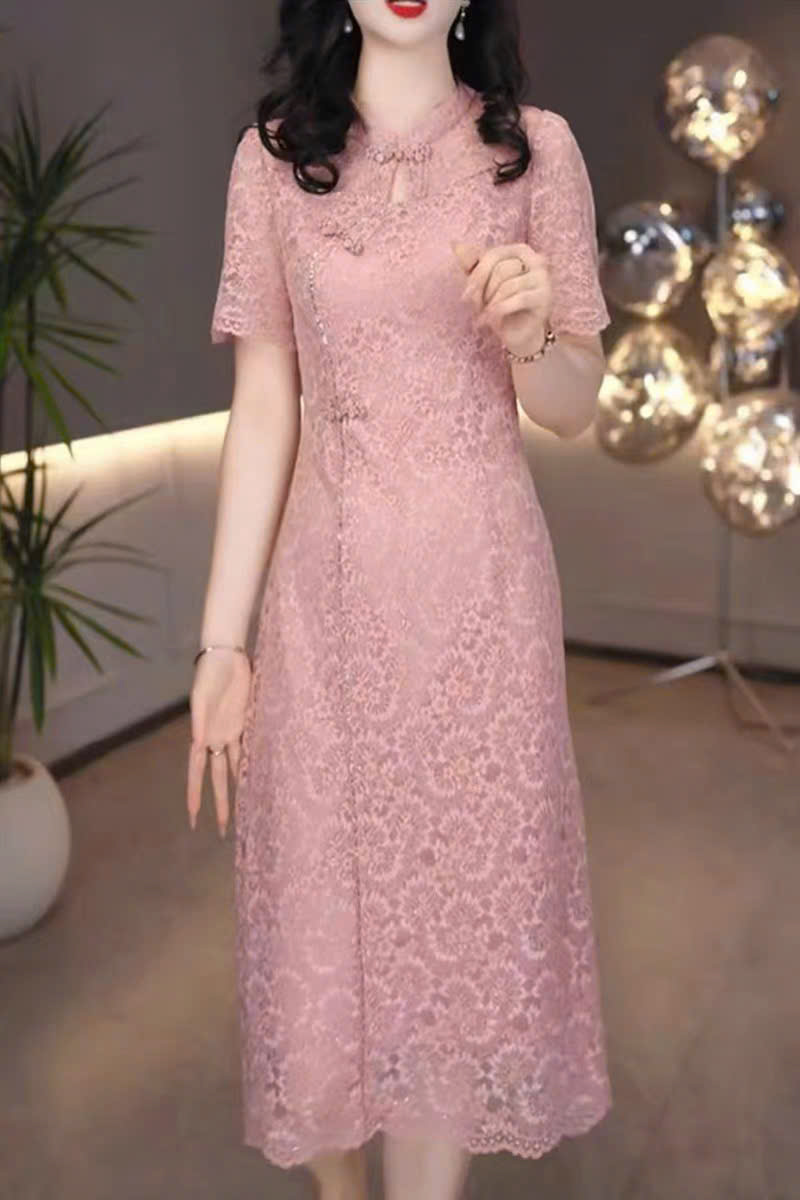 18017-Đầm suông ren màu hồng san hô cổ tàu cách điệu ( ren, lót)