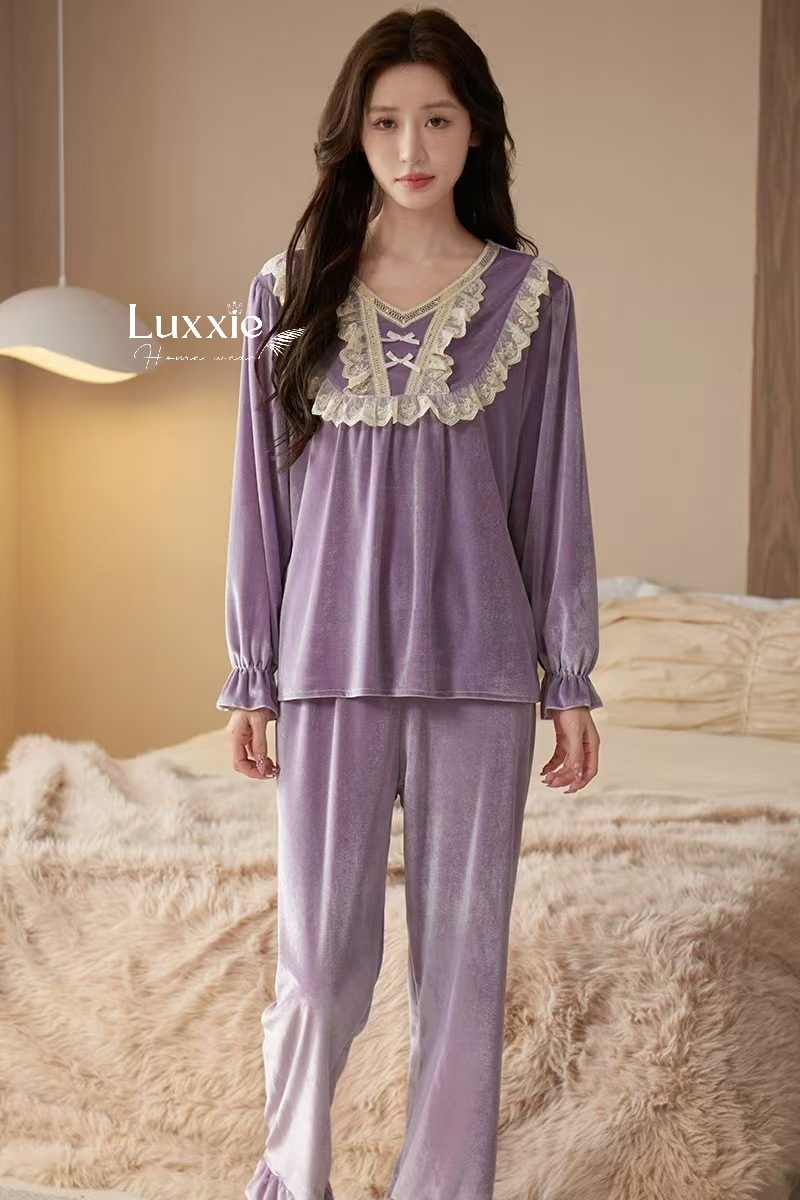 NHUNG34 Bộ ngủ nhung cổ ren trắng đính nơ_thumbnail_16