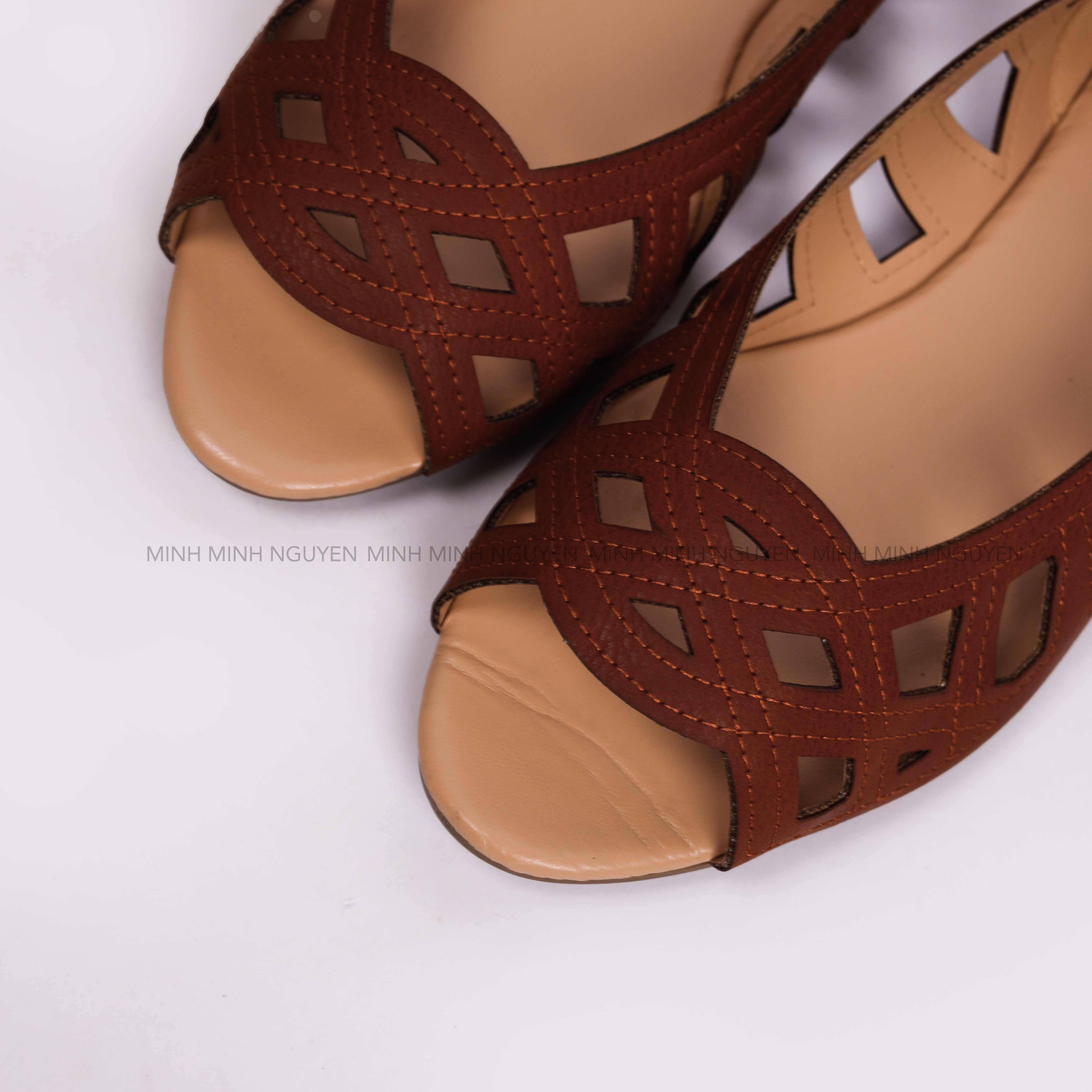 GIAY BUP BE FRIEND_thumbnail_2