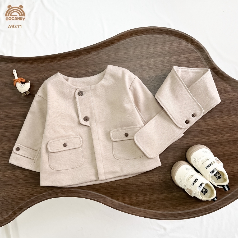 Áo khoác NÂU NHẠT 2 túi nắp cúc +khăn_thumbnail_7