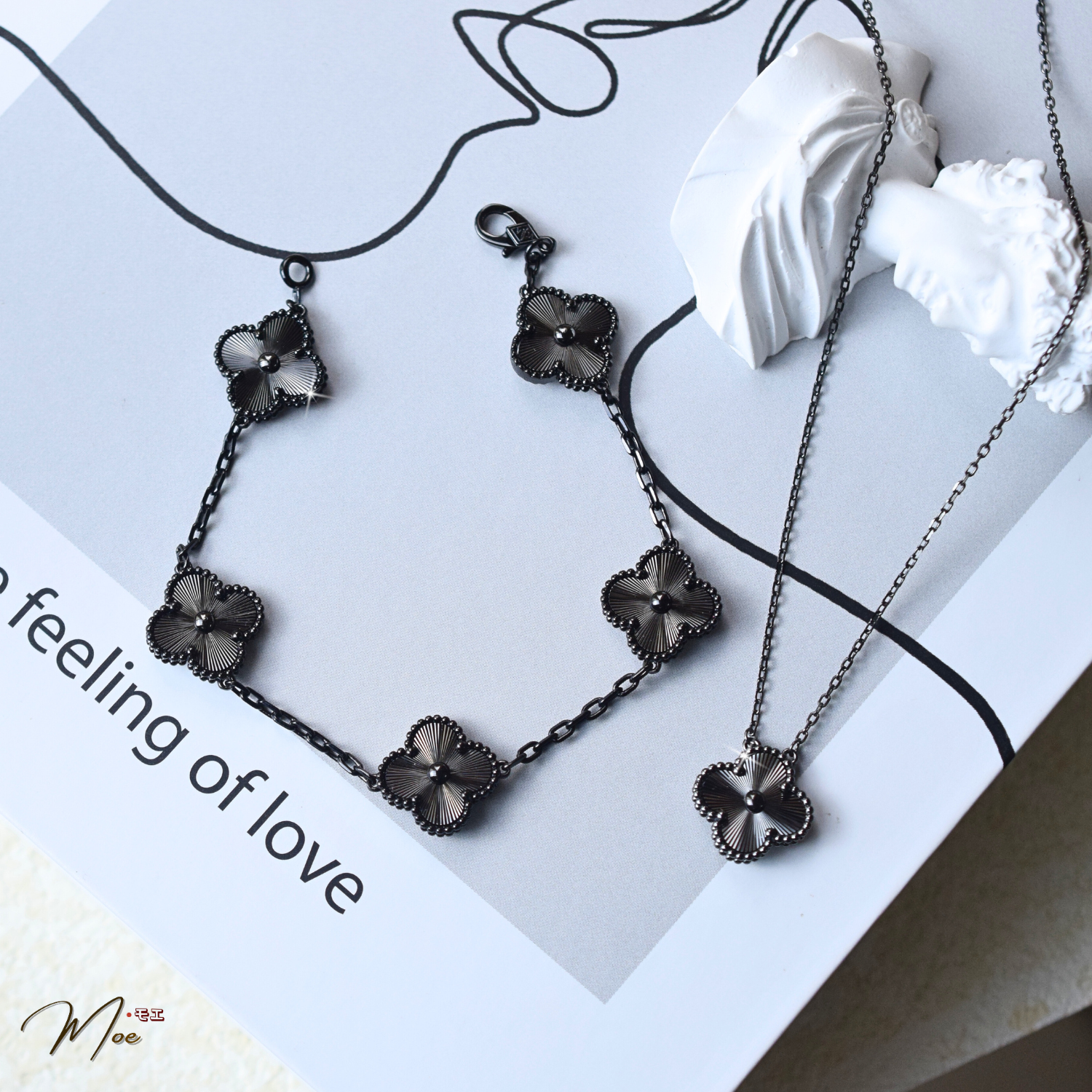 VD19-  VCA Dây chuyền đen phay 13mm