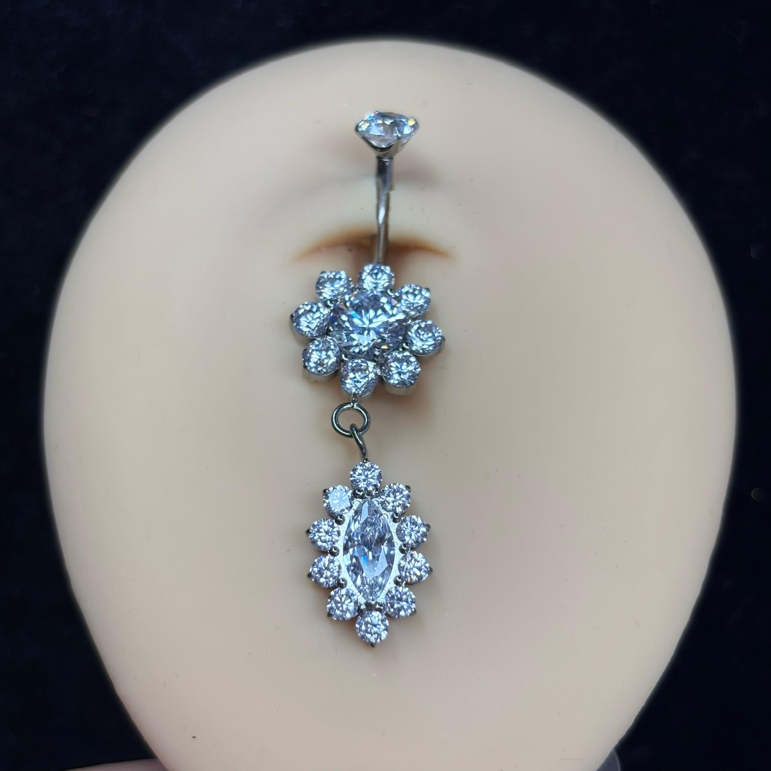 Rốn titan hoa 8 cánh lá lớn rơi 12mm