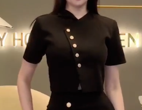 Áo Croptop Vạt Lệch 5 Cúc