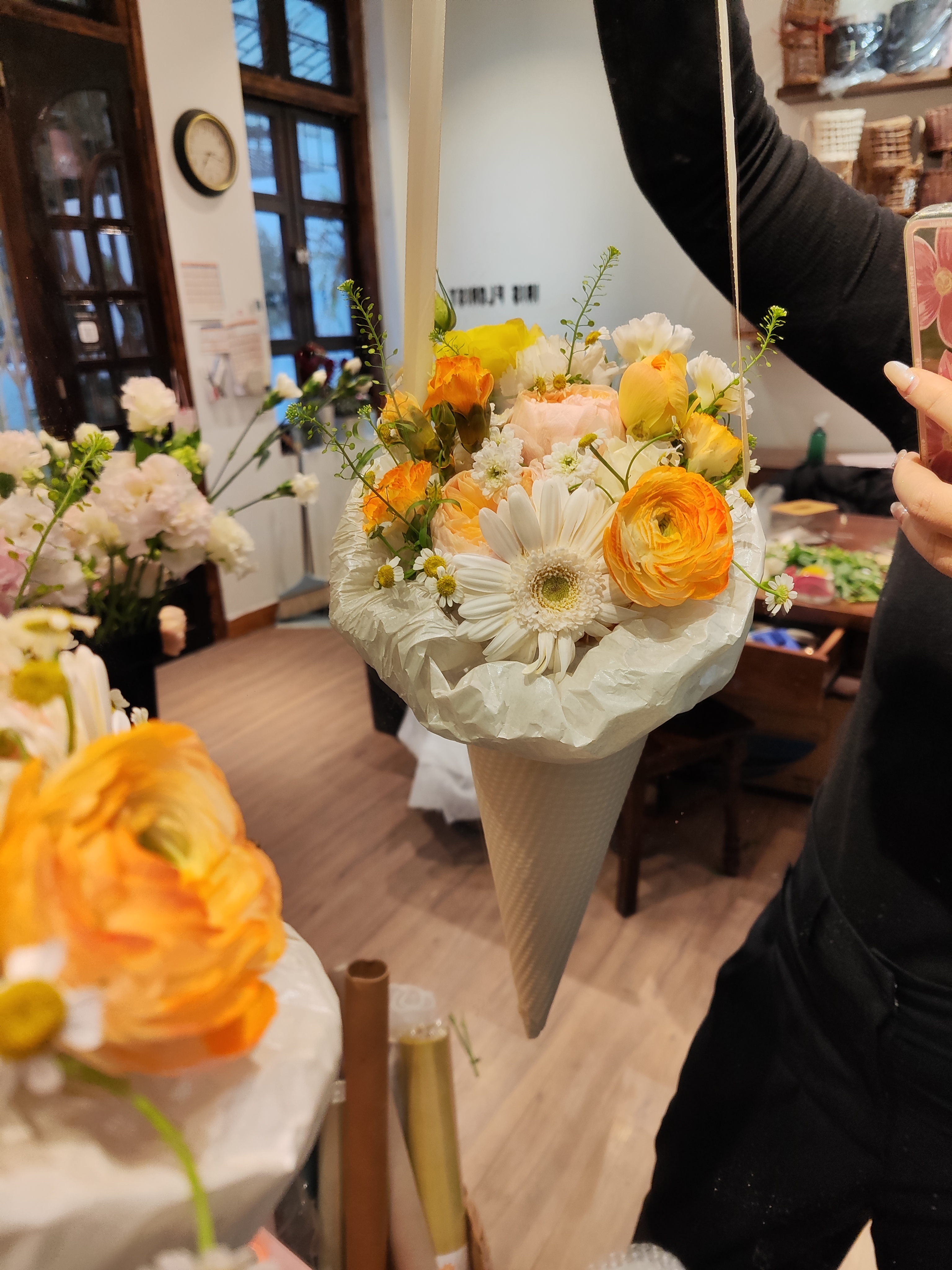 Bó ốc quế size S - Tone cam