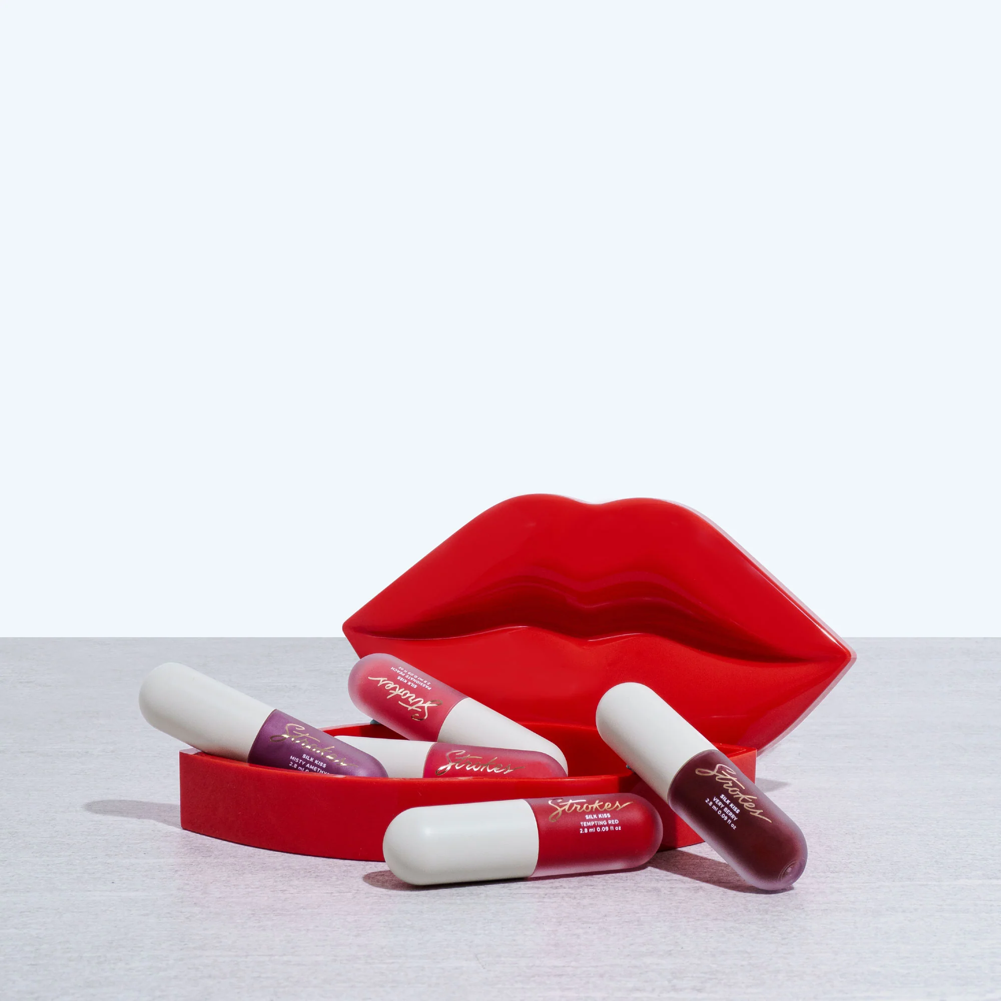 Strokes Kisser Case_thumbnail_2