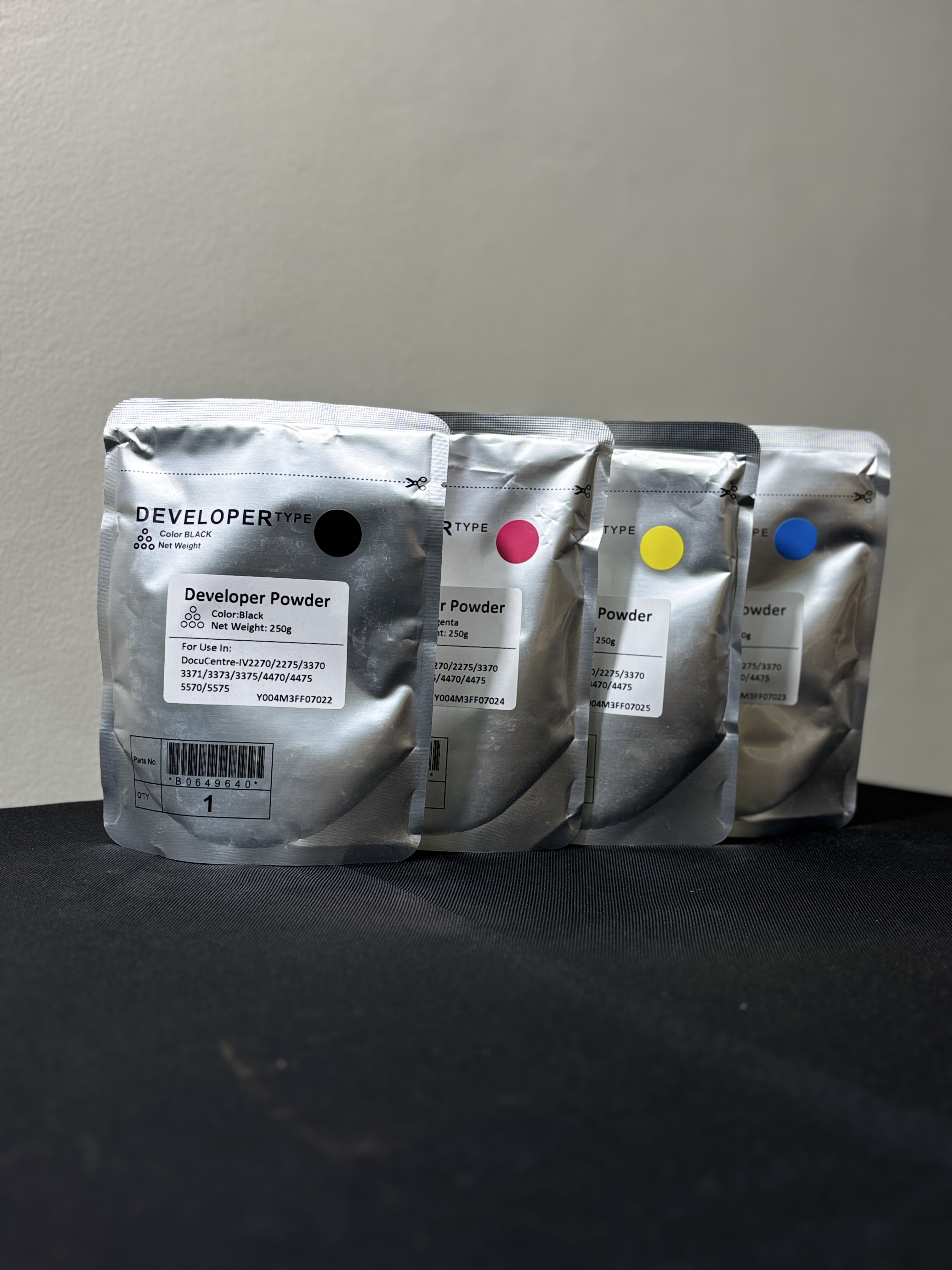 DEVELOPER POWDER (FUJI XEROX)