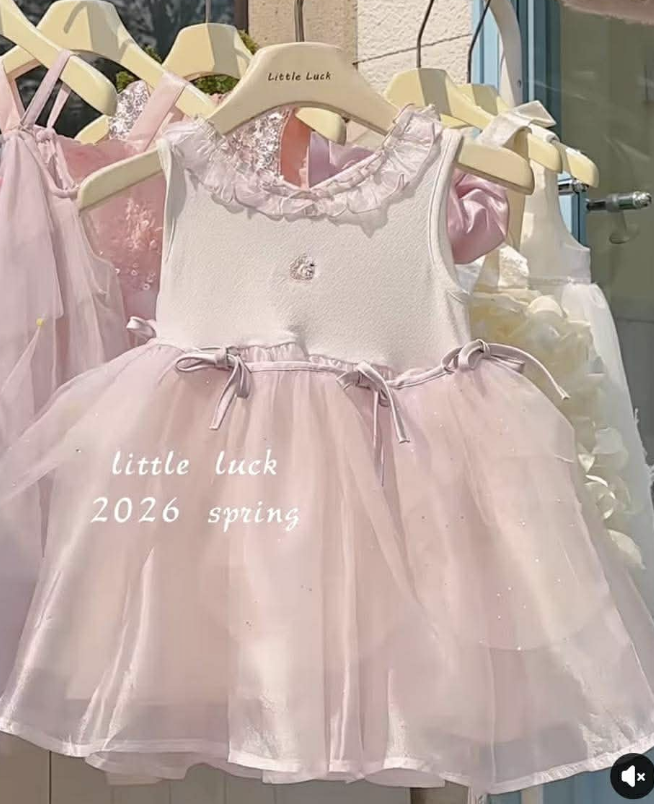 A71 - Váy trắng sát nách cổ bèo phối voan bóng hãng FM (Sz90-130)