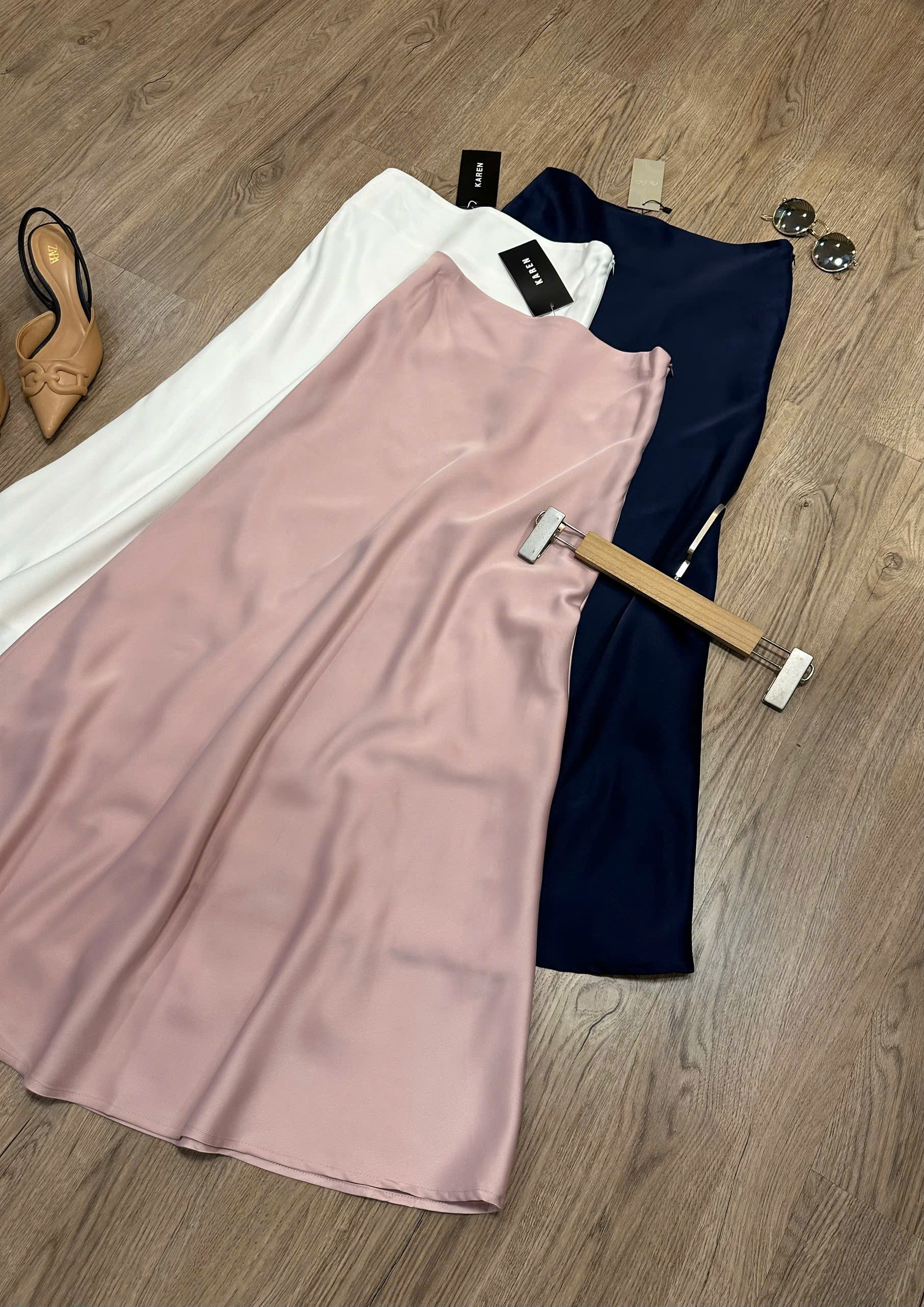 C3 CHÂN VÁY LỤA 3 MÀU_thumbnail_3