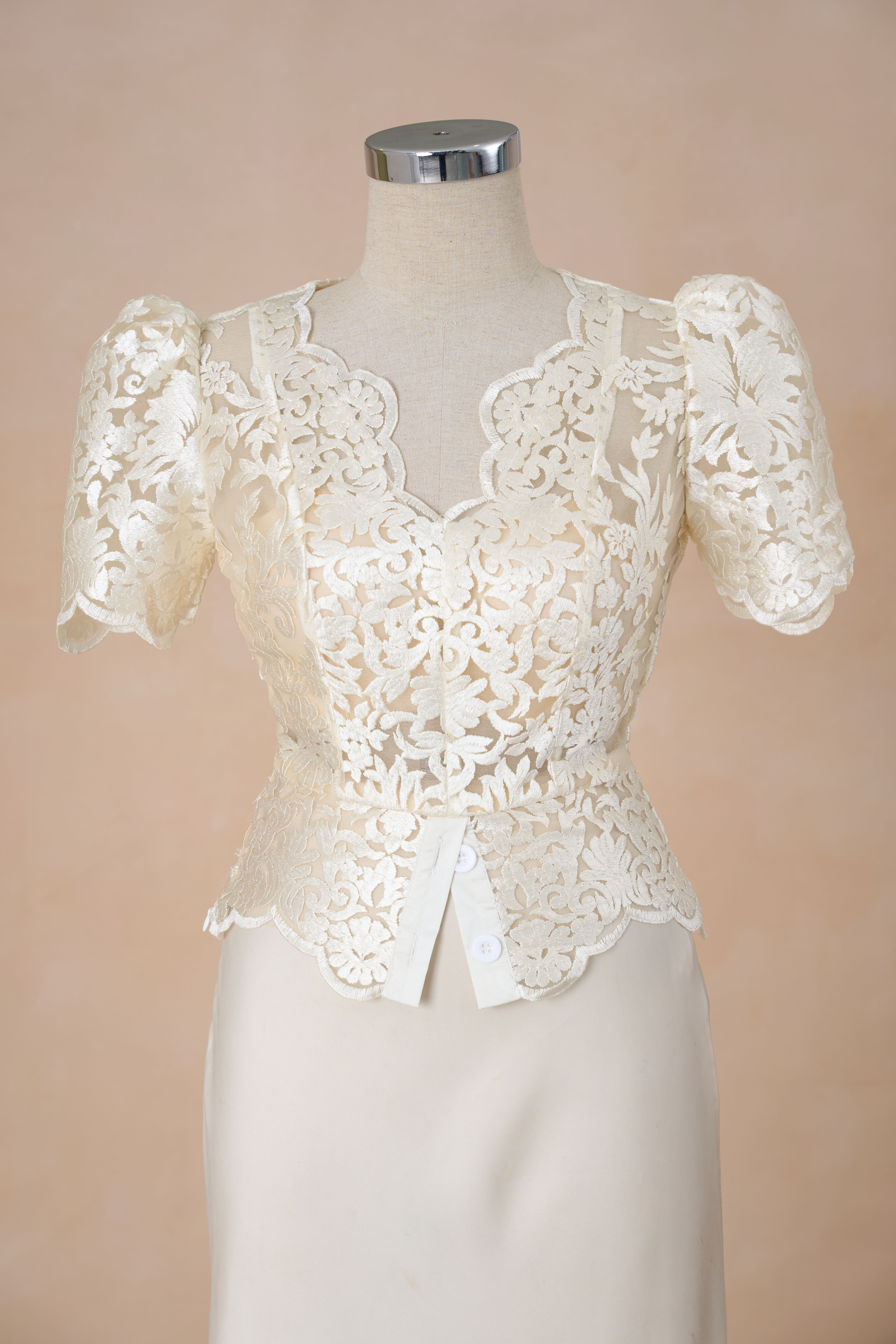 Áo PL Ren Cổ V 2 Cúc