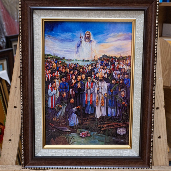 Tranh Canvas Các thánh tử đạo Việt Nam 30x40cm_thumbnail_1