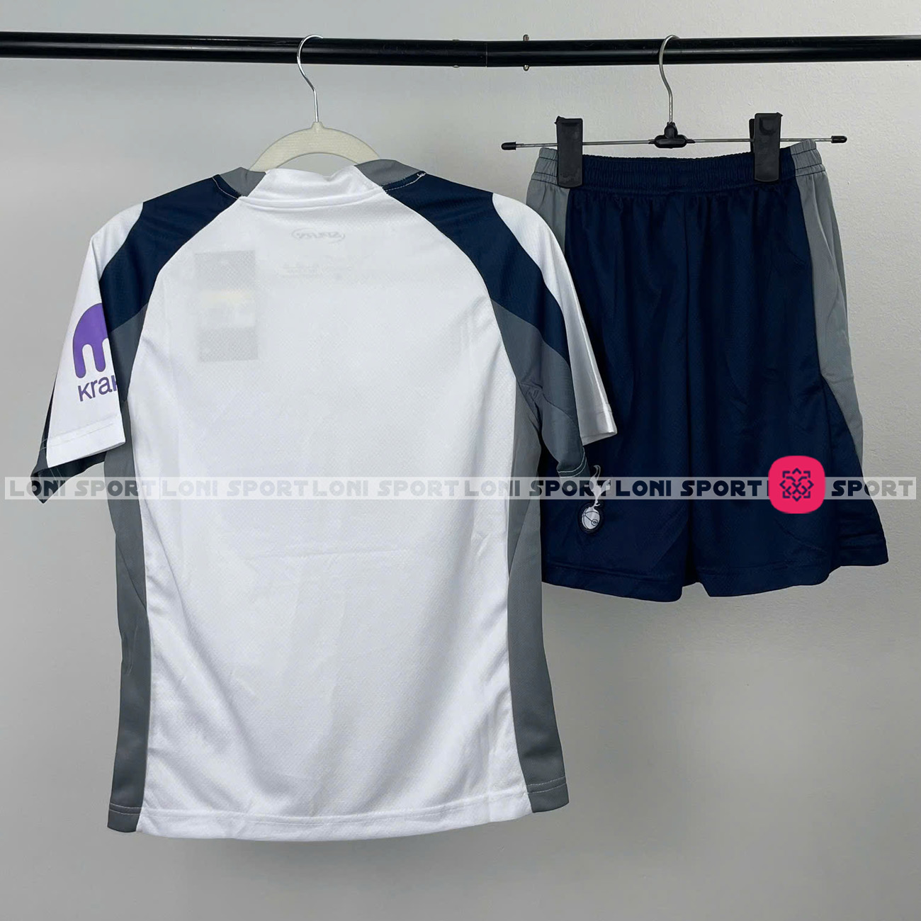 Bộ KID Tottenham sân nhà trắng 25/26_thumbnail_4