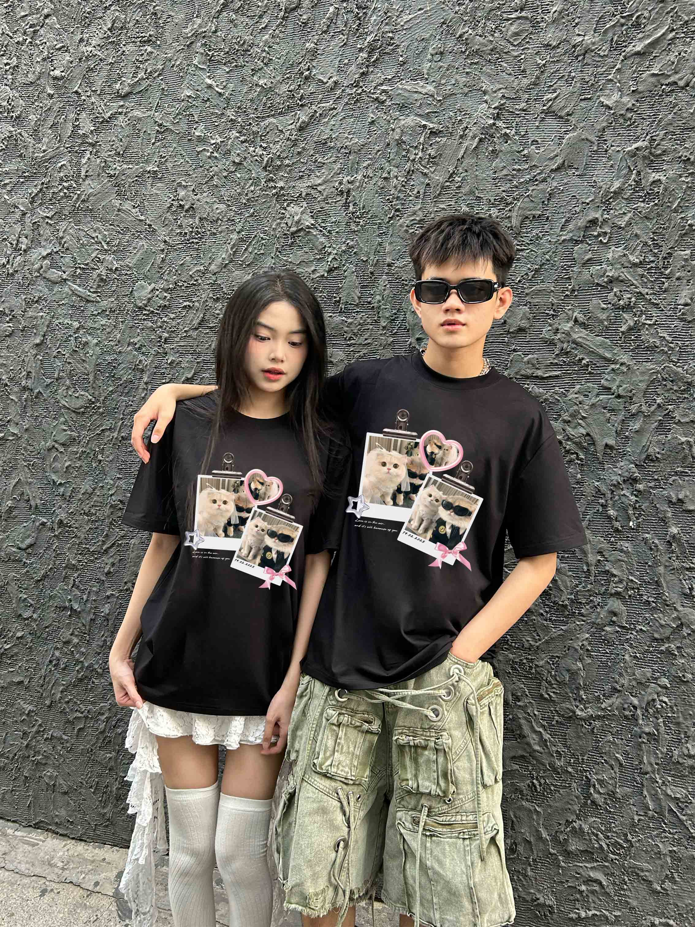 Áo thun cặp nam nữ form rộng 1946 Miucho cổ tròn vải 4c cotton 220gsm thoáng mát in mix_thumbnail_5