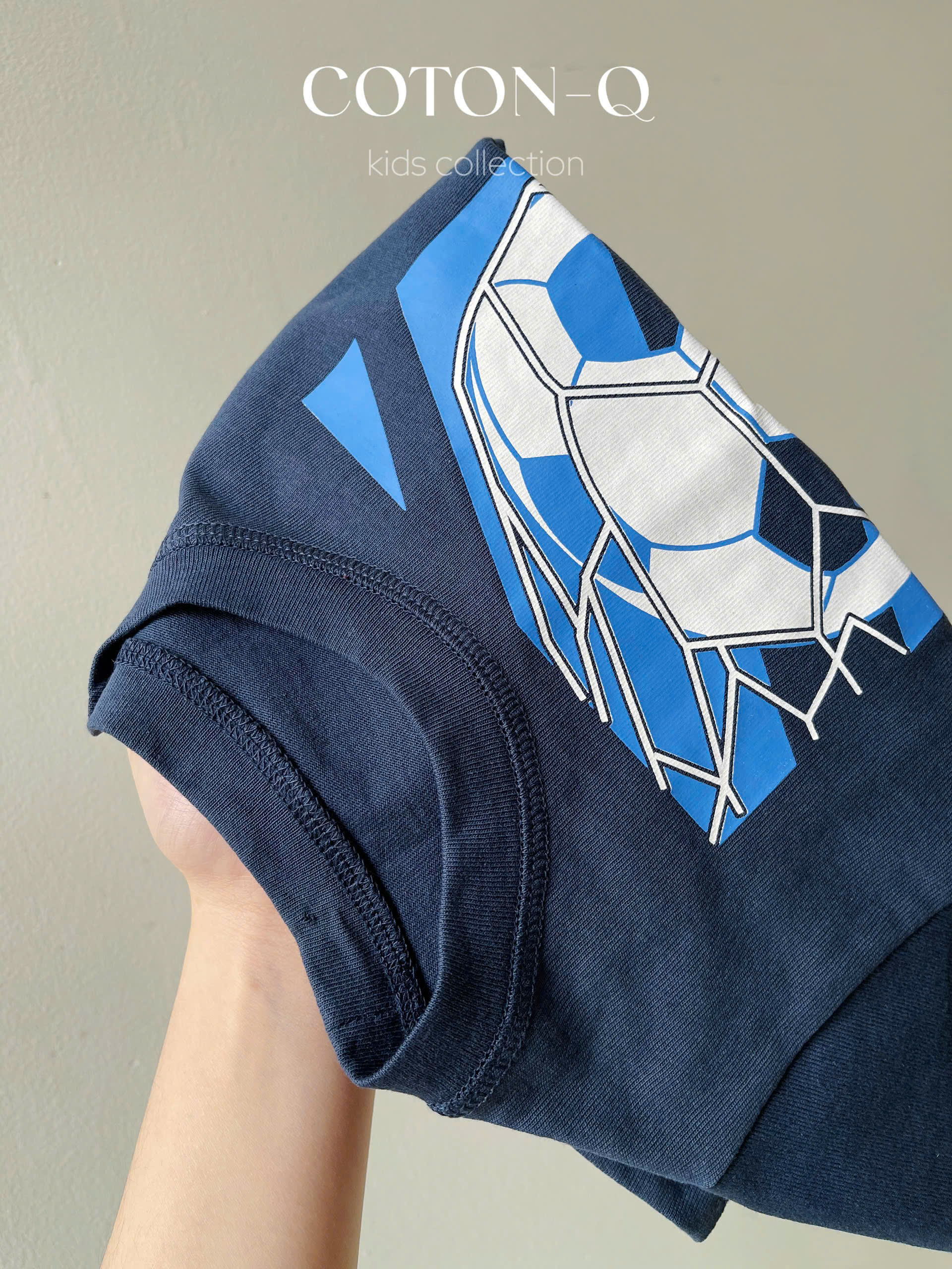 Set 3 áo thun cổ tròn bé ( NGẪU NHIÊN )_thumbnail_4