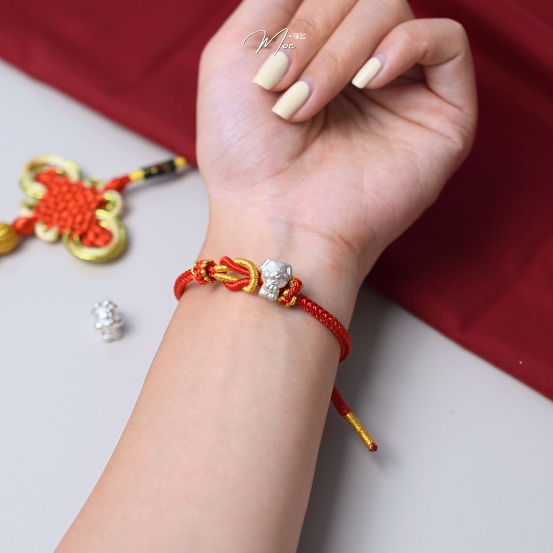 LT629 - Lắc tay chỉ đỏ mix charm bạc 12 con giáp (nhiều mẫu)_thumbnail_6