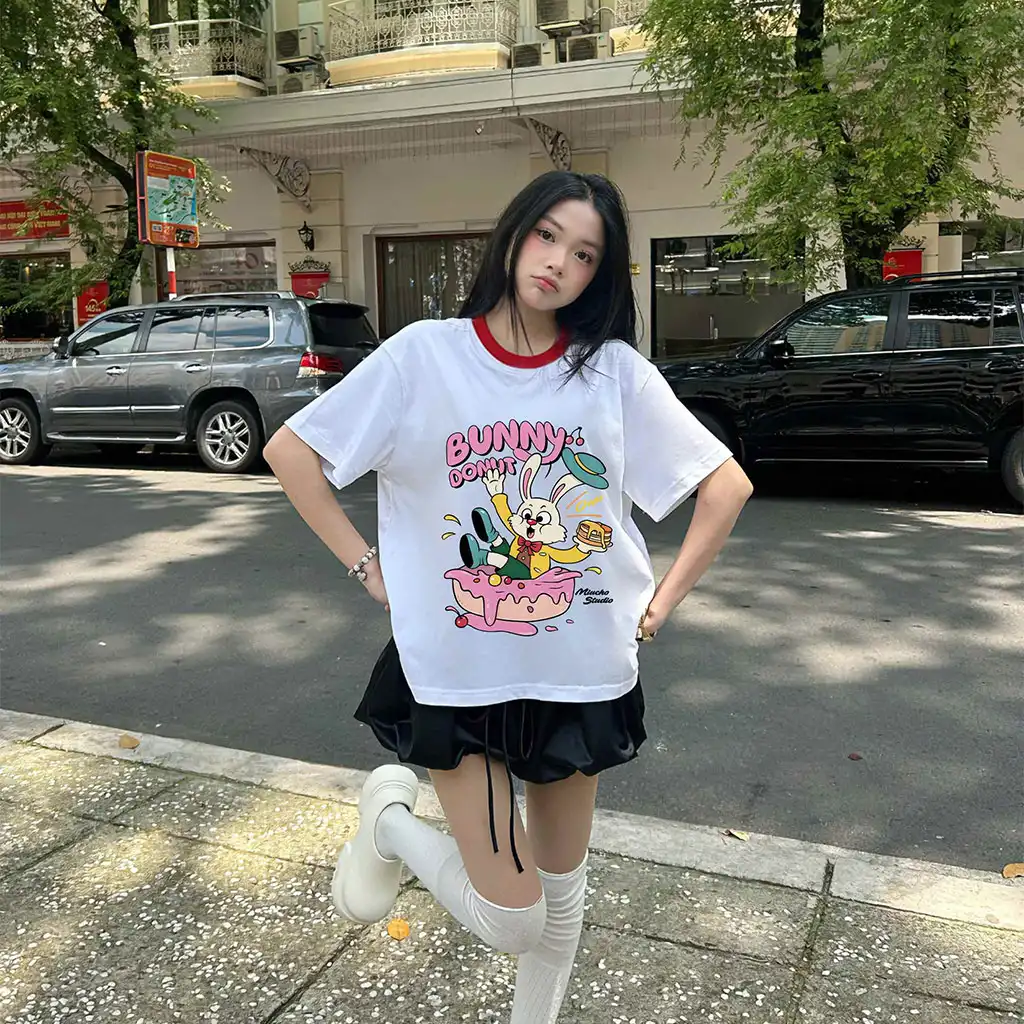 Áo thun boxy phối cổ đỏ Bunny Donut Miucho 3151_thumbnail_5