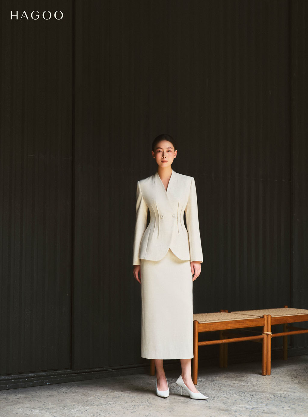 Chân váy bút chì suông HAGOO