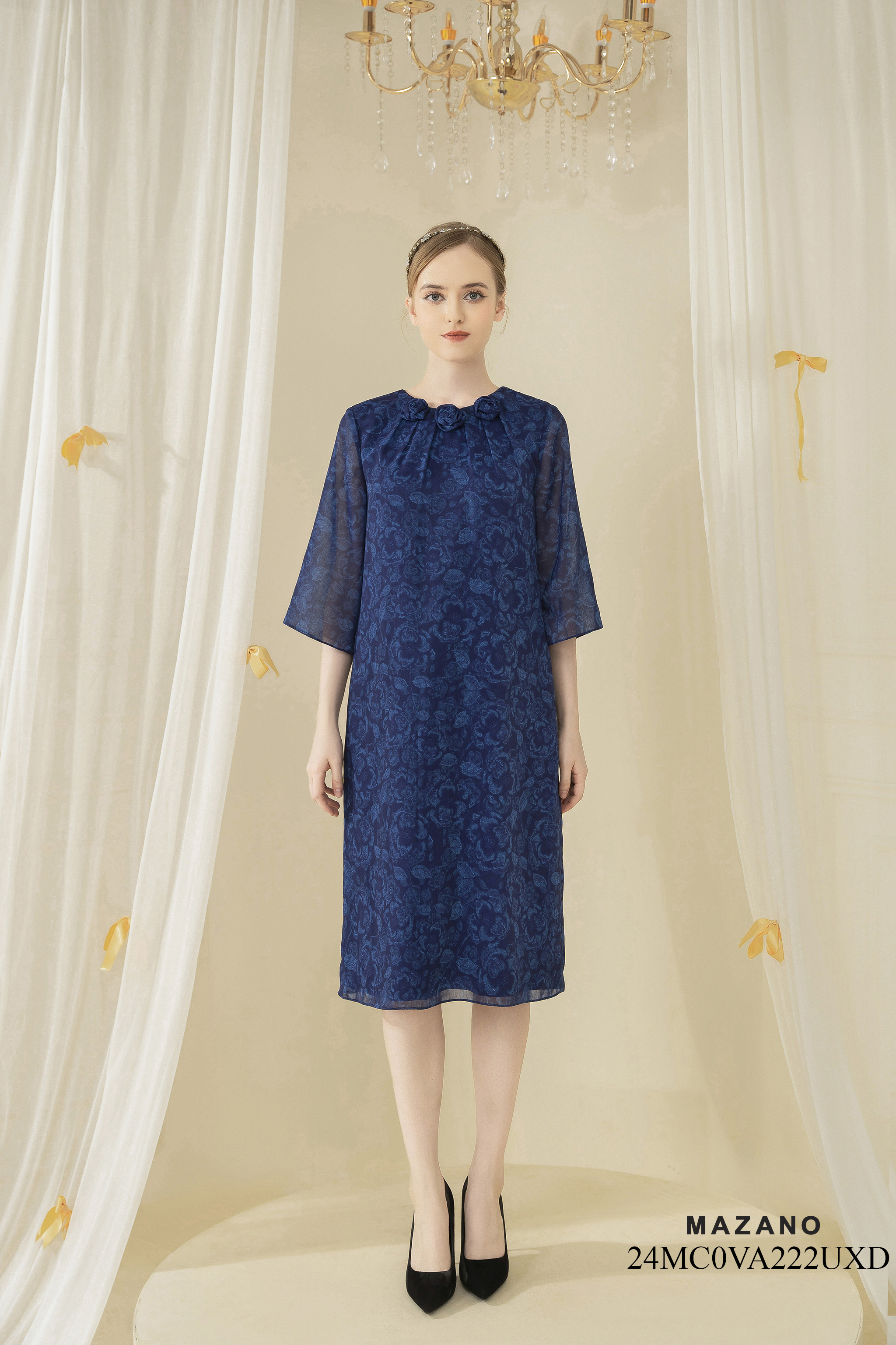 Váy Đầm Suông Vải voan xước Hoạ tiết hoa hồng cách điệu Cổ tròn Tay lỡ Dài qua gối