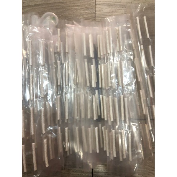 Trục uốn mi bằng nhựa