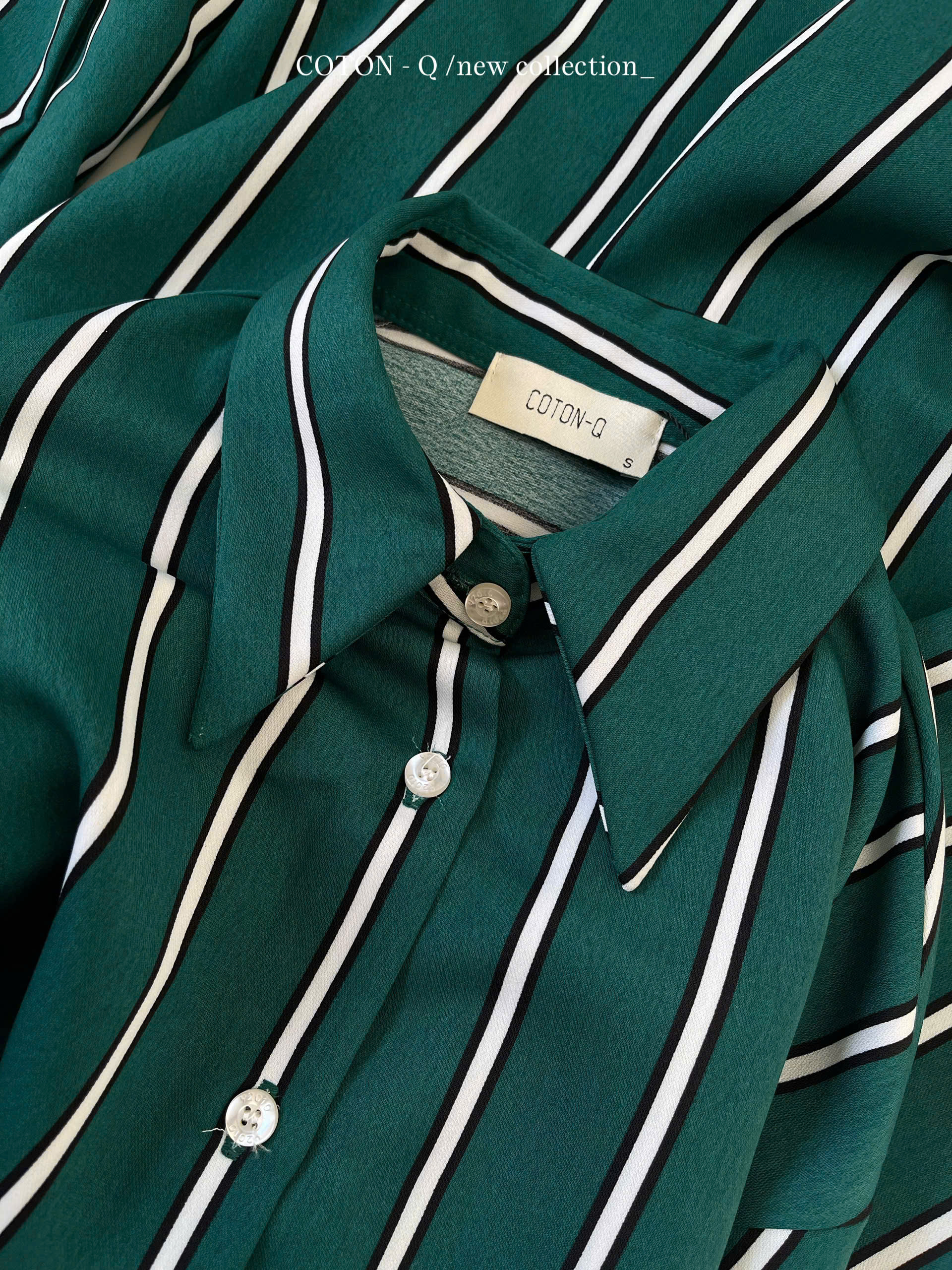 HA891 Áo somi tay dài sọc xanh đậm