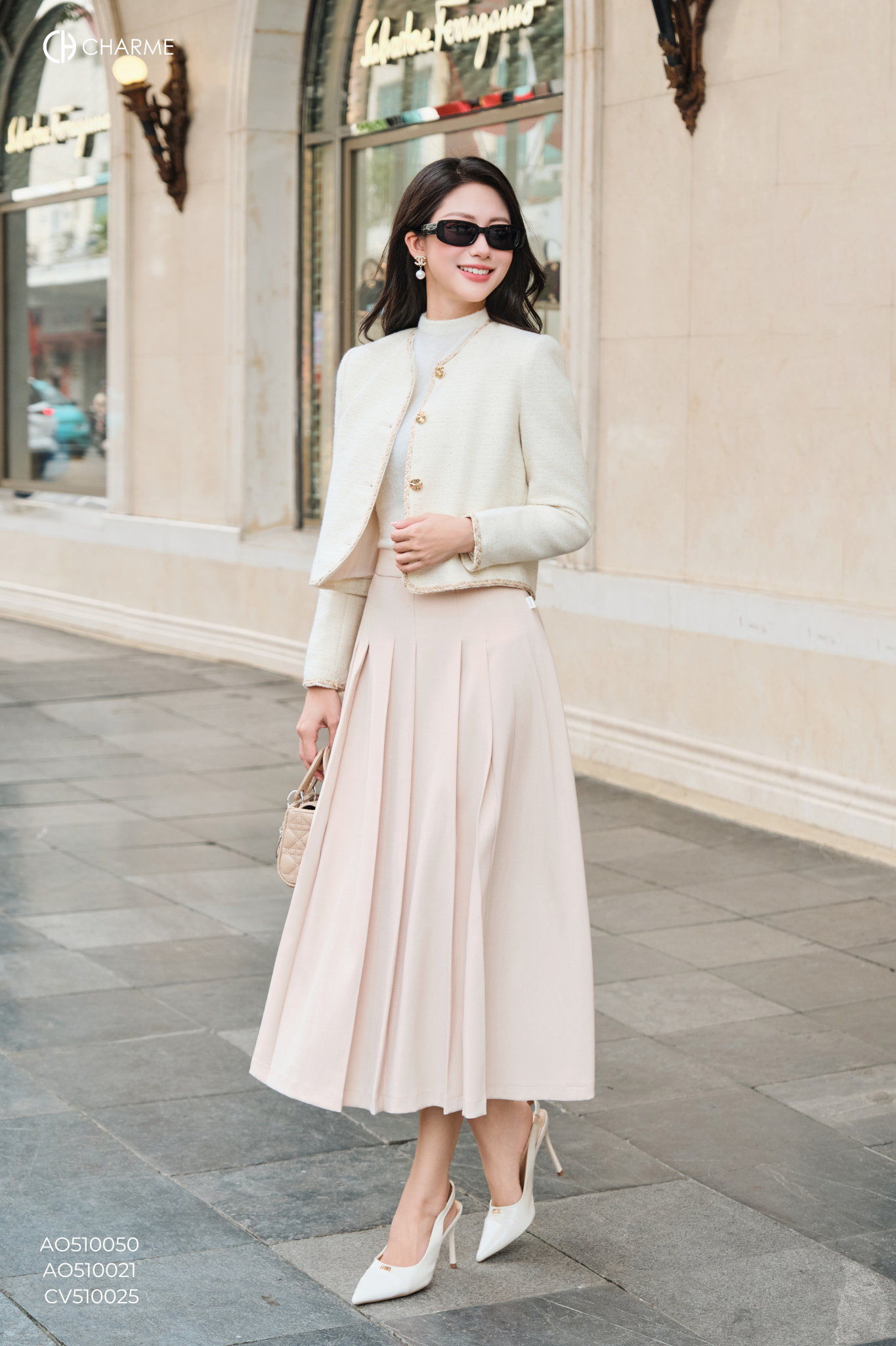 Áo khoác dạ cổ tròn viền tết nâu_thumbnail_2