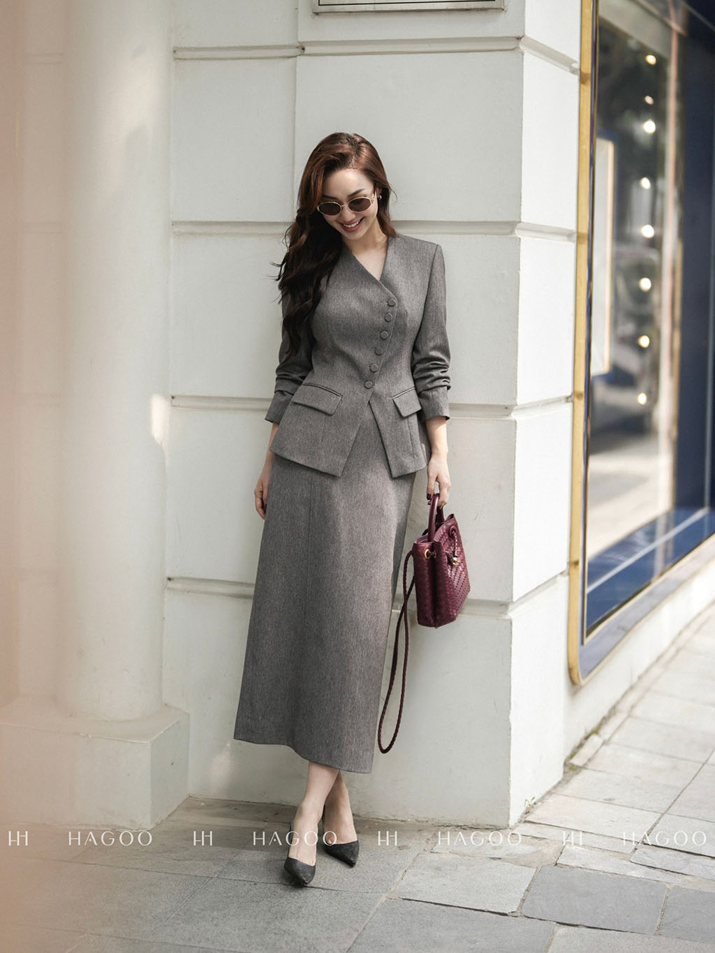 Chân váy suông bổ diễu khóa sau HAGOO