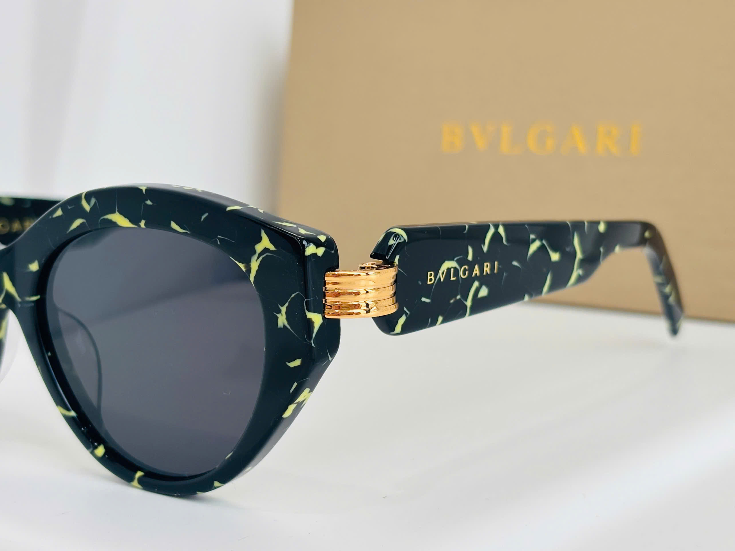 KÍNH HIỆU BVLGARI_thumbnail_4