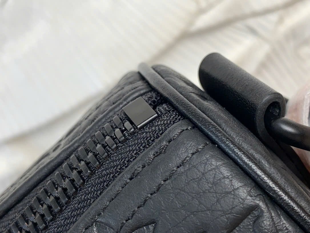 Túi Keepall Bandouliere 25 LV