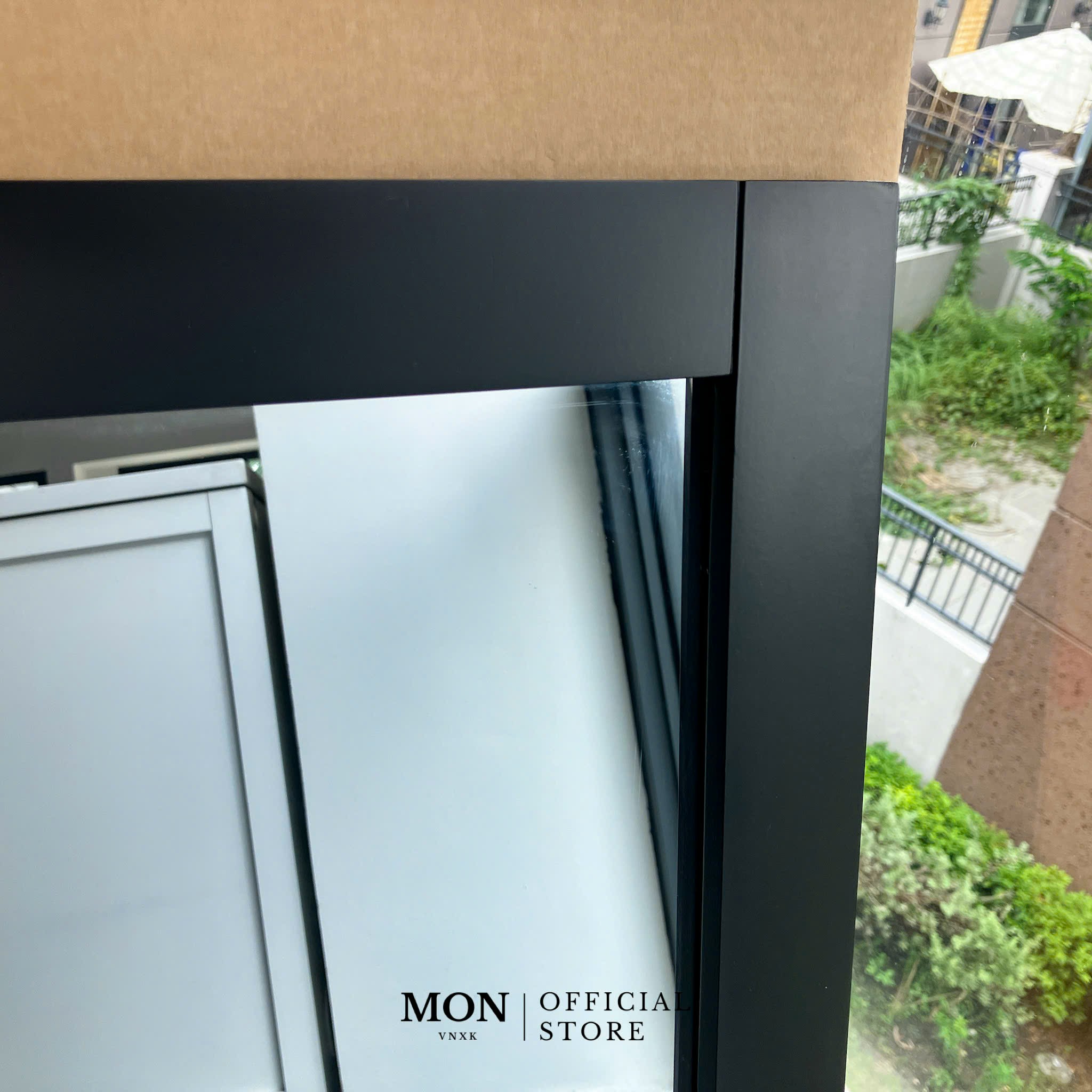 GƯƠNG PHÒNG TẮM TRUYỀN THỐNG HARTFORD 20 INCH MÀU ĐEN_thumbnail_3