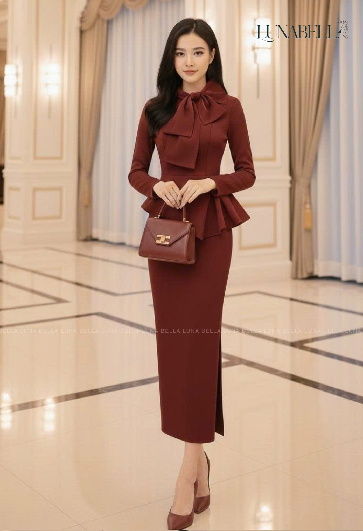 Chân đầm bút chì SOLENNEN màu ĐỎ