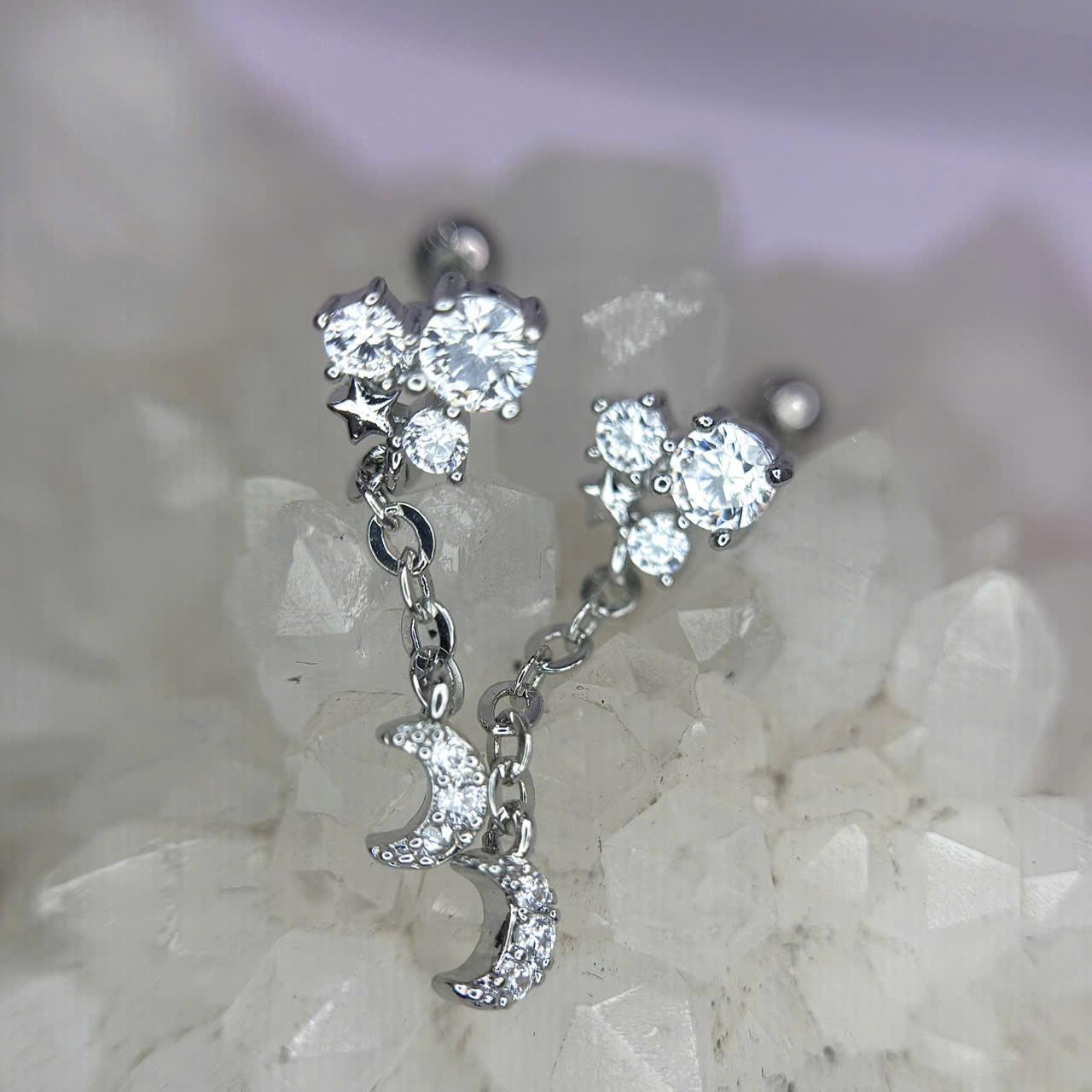 Khuyên kiểu xích đính kim cương mặt trăng rơi._thumbnail_3