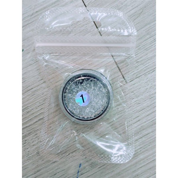Đá rắc swarovsk 1