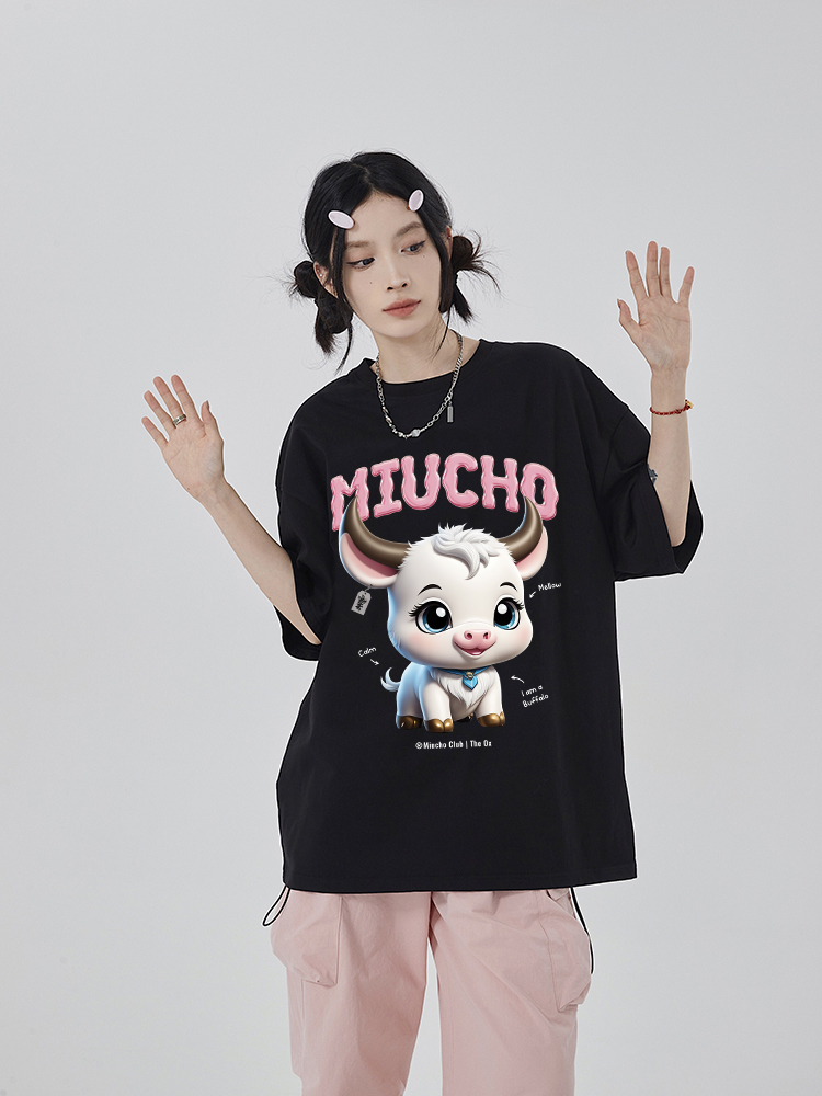 Áo thun form rộng 12 con giáp tuổi Sửu ATD1247 Miucho tay ngắn cổ tròn in mix_thumbnail_9