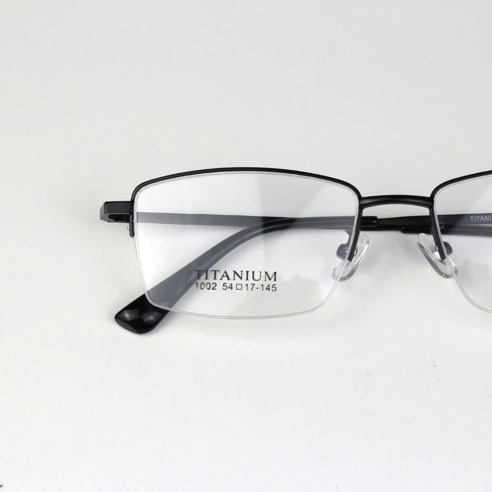 Signature Titanium Classic Model DP69D