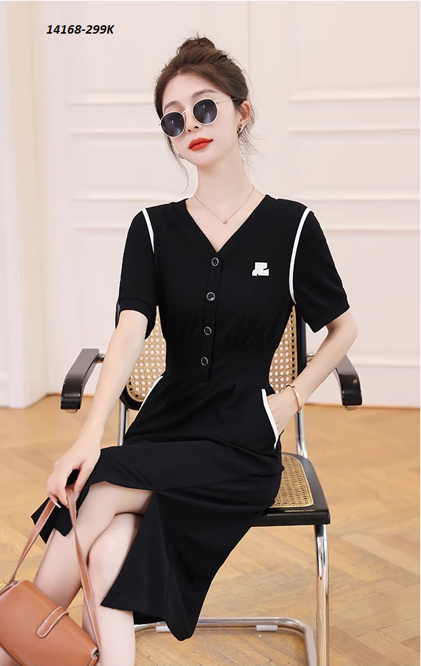 14168-Đầm body suông xẻ tà cổ V kết nút (thun lụa)FREESHIP_thumbnail_3