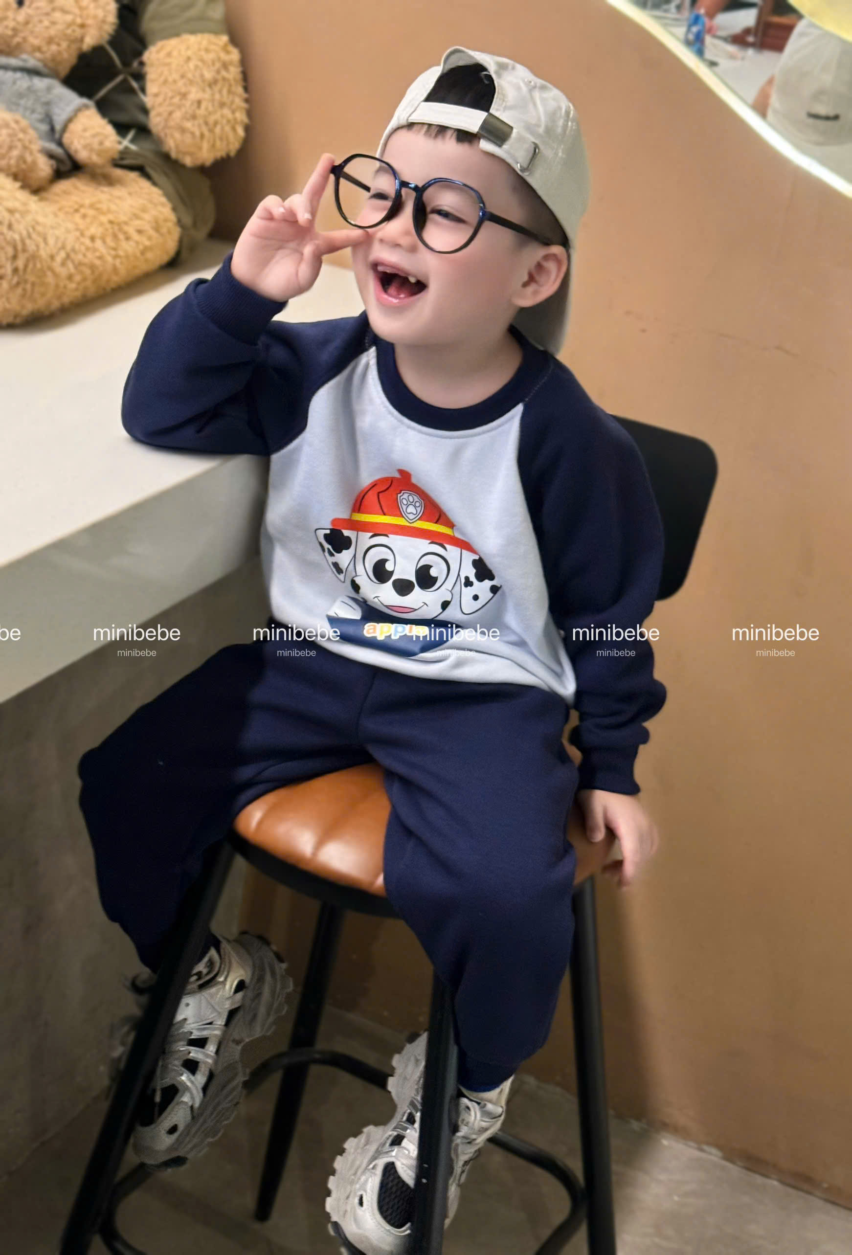 T27 BỘ DÀI TAY CHÓ CỨU HỘ APPLE- A210.431