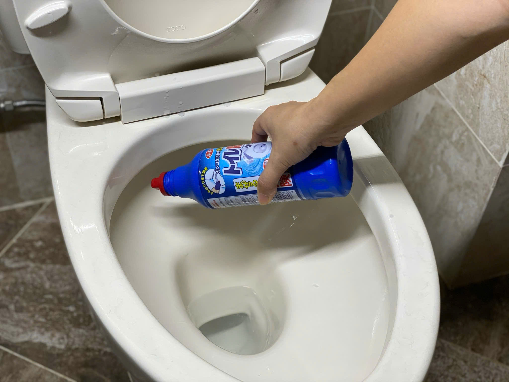 Combo 2 Chai Nước Tẩy Toilet Daichi 500ml_thumbnail_3