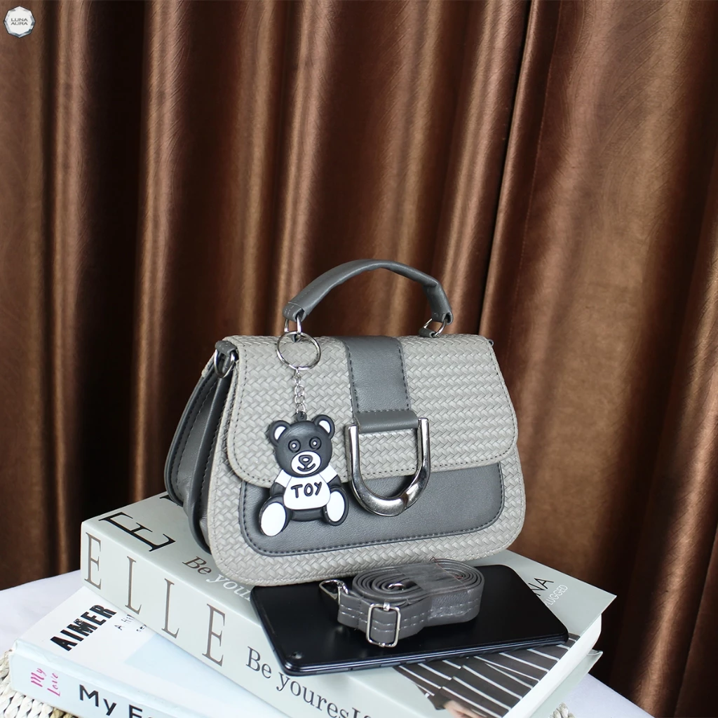 LUNA AURA Women's Square Crossbody Bag DK 38