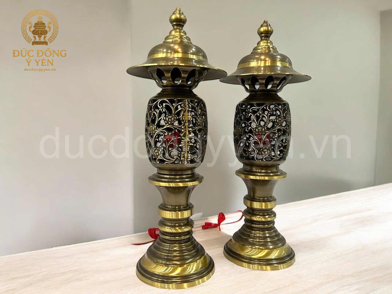 Đèn thờ đúc đồng vàng thau làm màu giả cổ _thumbnail_1